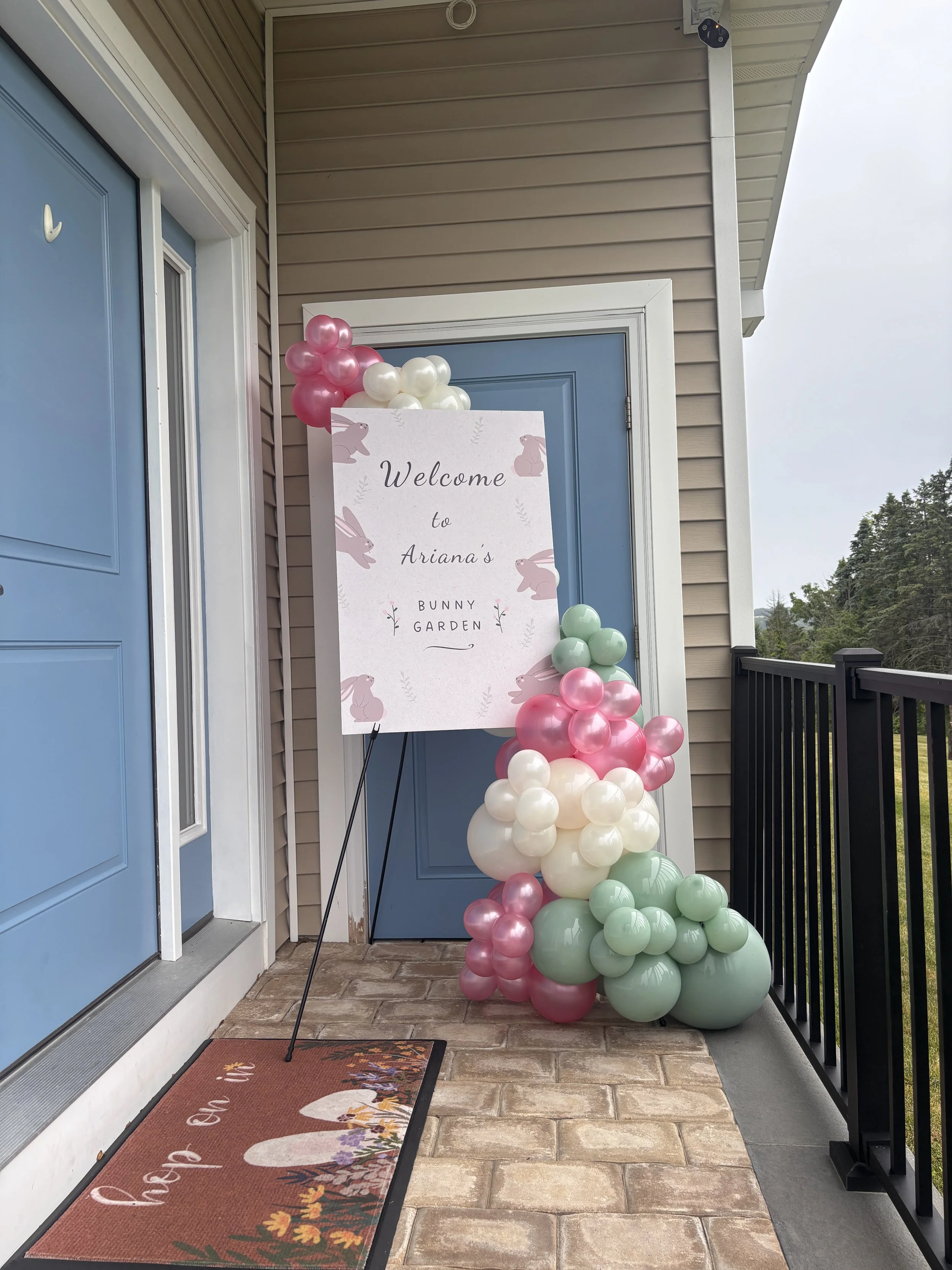 Welcome Sign Balloons