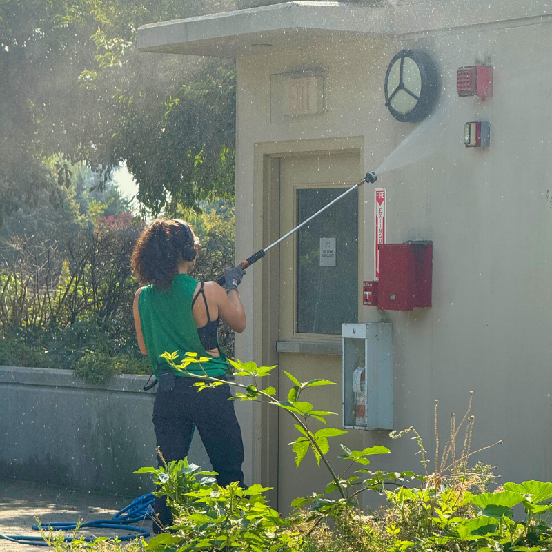 Professional high-pressure washing equipment and tools Cleantech