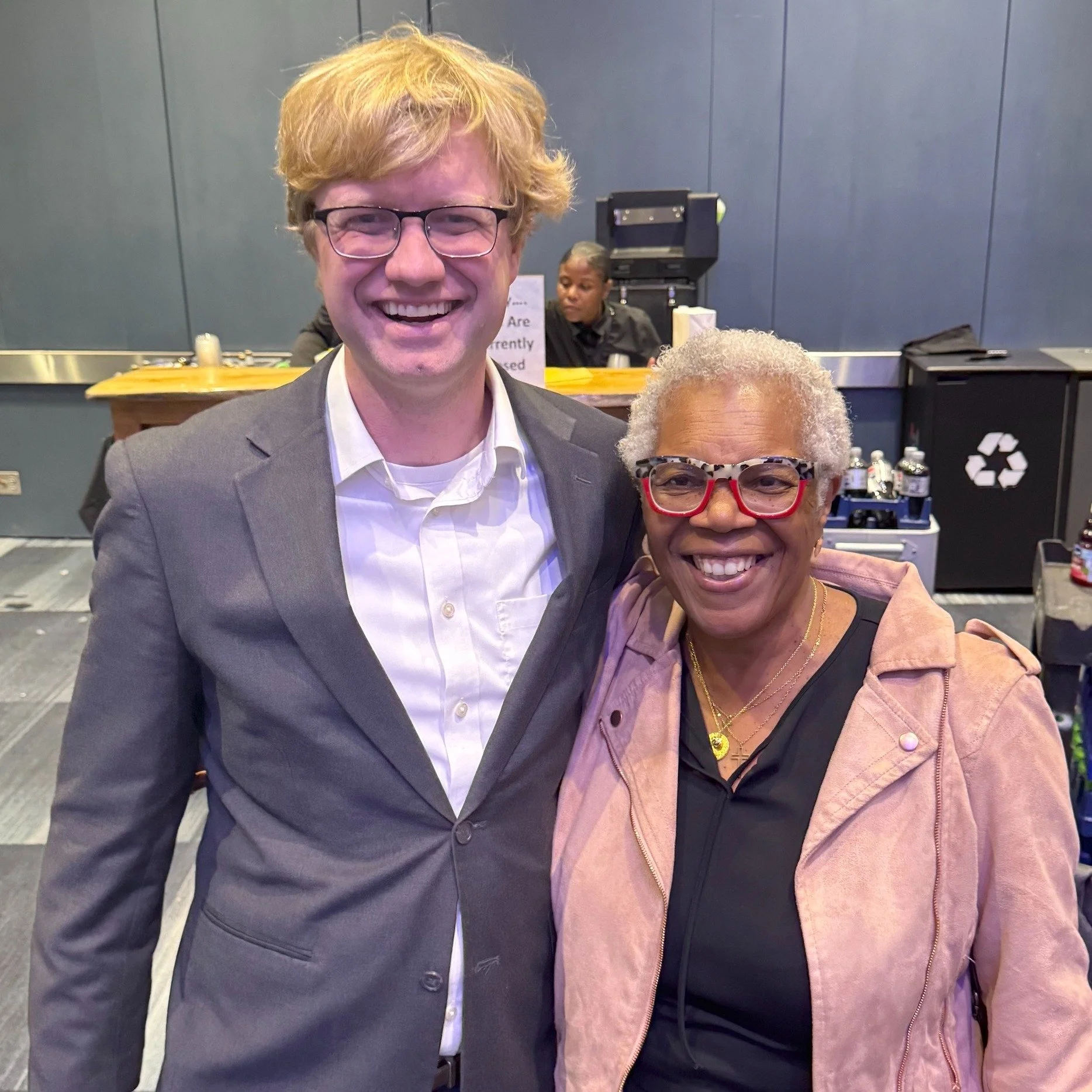 Great to be in #Columbus last night for the @ohdems #OhioRising dinner! #HambleyForOhio #CareForOhio