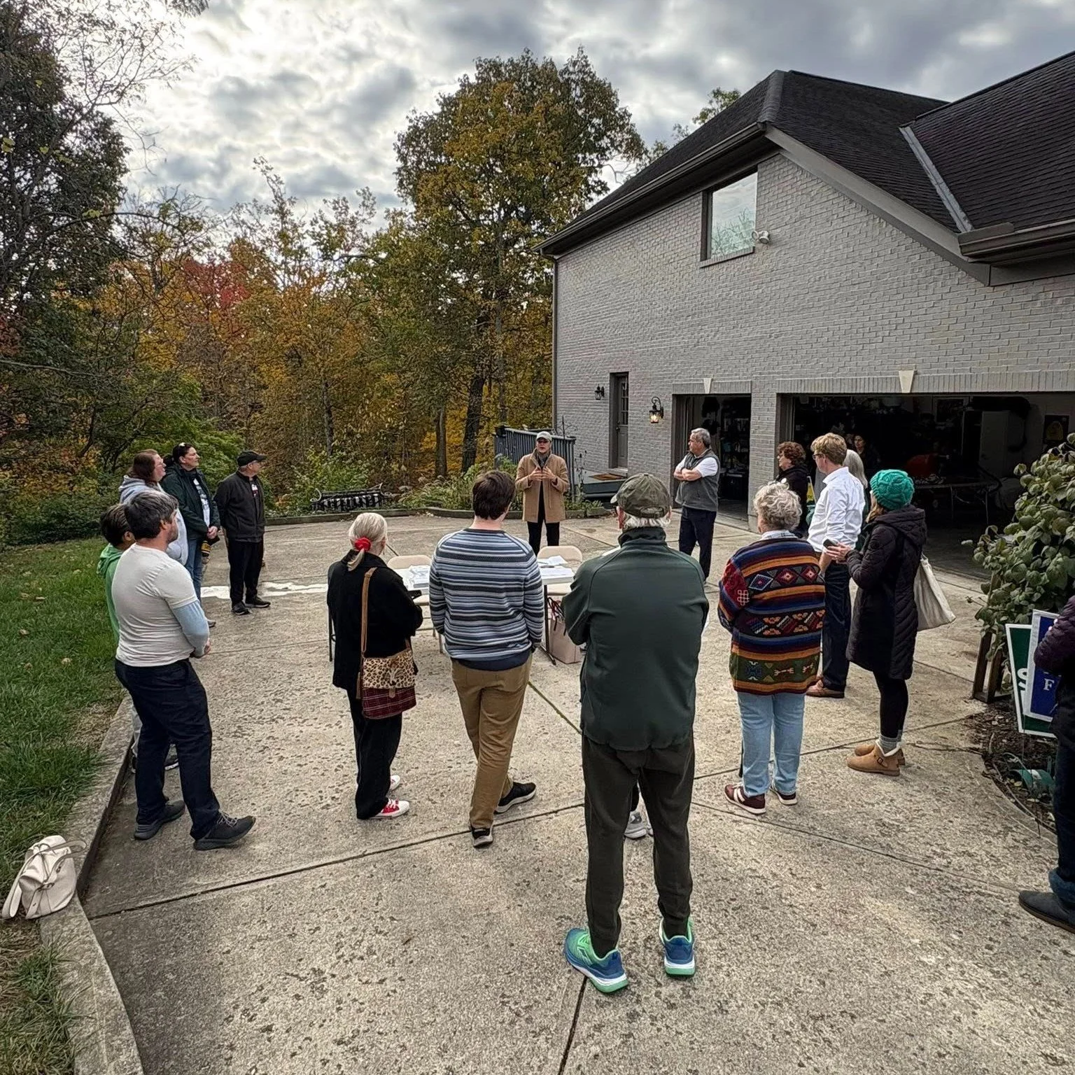 Had a great time in #BlueAsh this weekend knocking doors with some of the great candidates on the ballot this year! Don't forget to head to the polls tomorrow! #GOTV #2025Elections #HambleyForOhio
