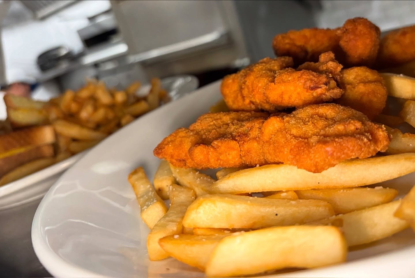 Order up! ποΈ
#michaleenflynns #lynbrookny #longislandny #longislandeats #lieats #lunch #dinner