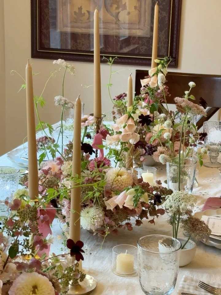 A + R &mdash; 10.4.25 A rainy fall micro wedding table