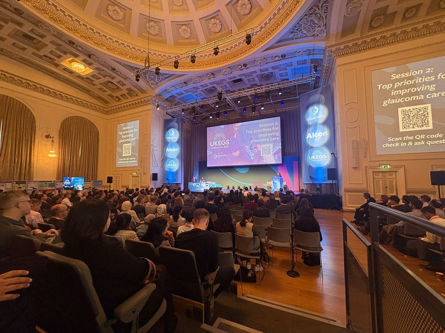 An absolute delight to go to Edinburgh for the UK and Eire Glaucoma Society Meeting 2025. 

Liverpool had a great time networking, chairing, presenting and even ceilidh dancing! 💃 

Andrew Tatham and @glaucoma.uk hosted an excellent programme- which