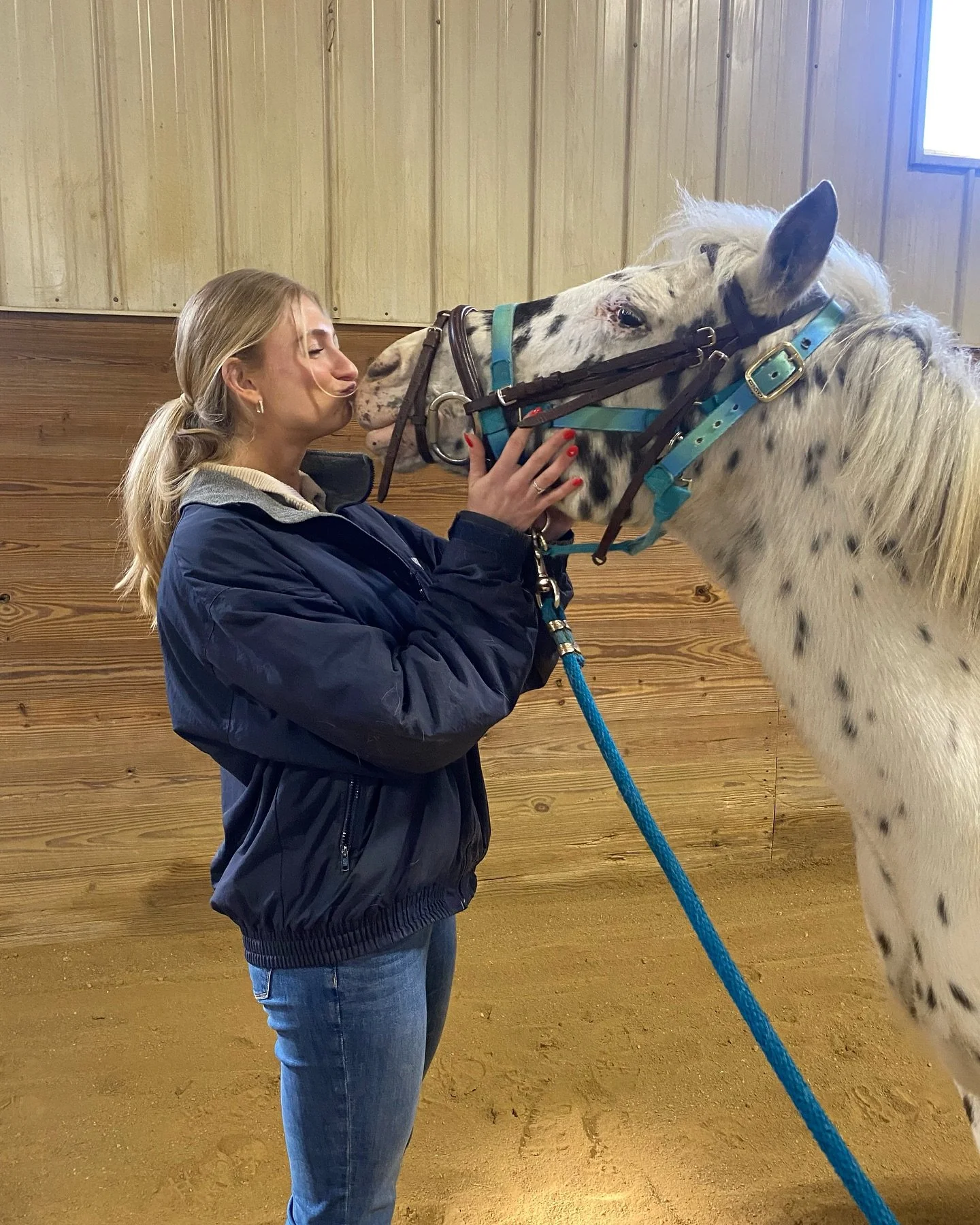 🌿✨ Excited to@share pics from a recent HEAL workshop, where participants explored their internal compass&mdash;learning to recognize reactive energy and shift toward calm through grounding. With guidance from the horses, myself and Heavenly Horses e
