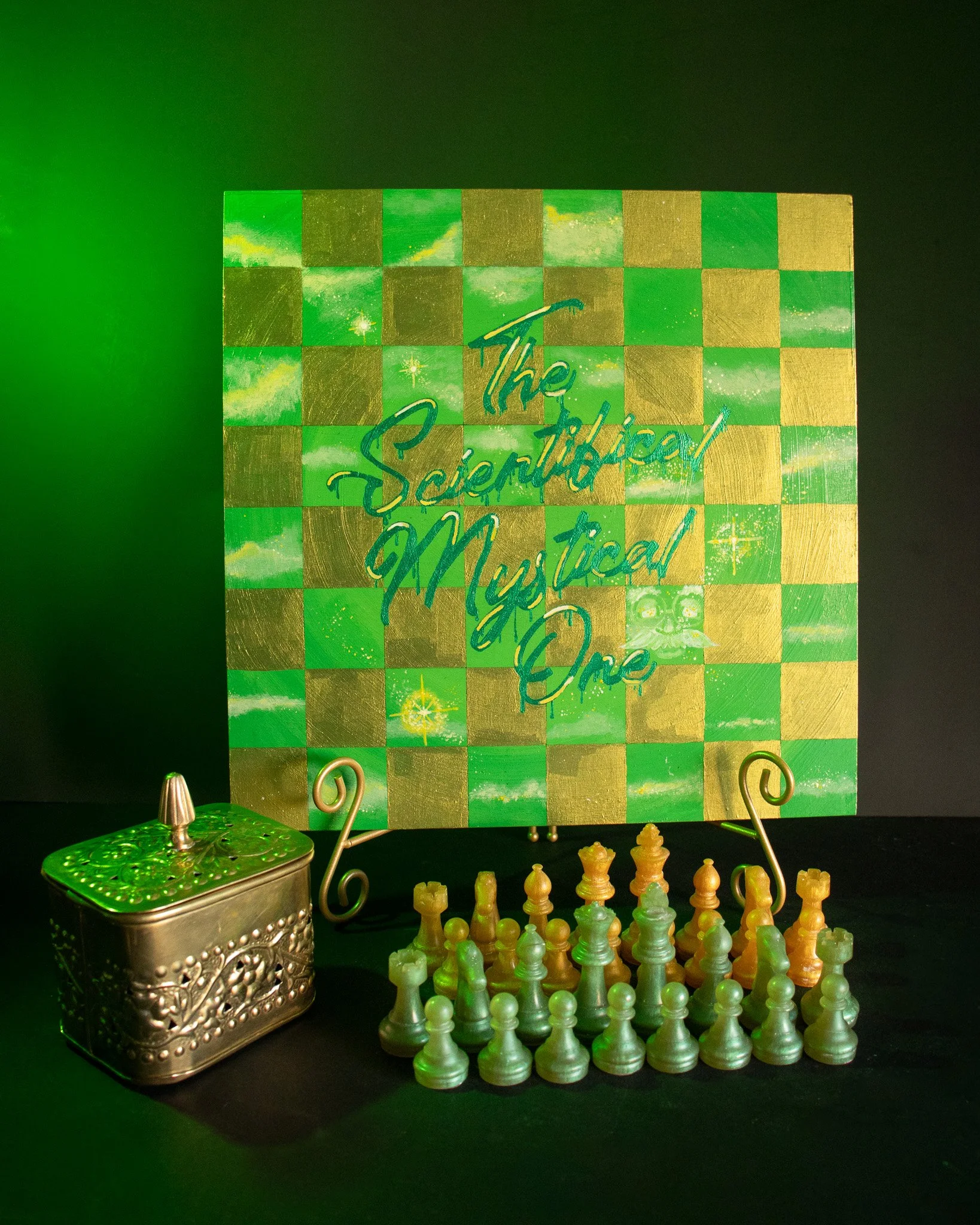 "The Scientifical Mystical One"
Dr. Greenthumb x Cypress Hill inspired chess set.
Acrylic on wood, resin pieces
Refurbished brass trinket box made in India
