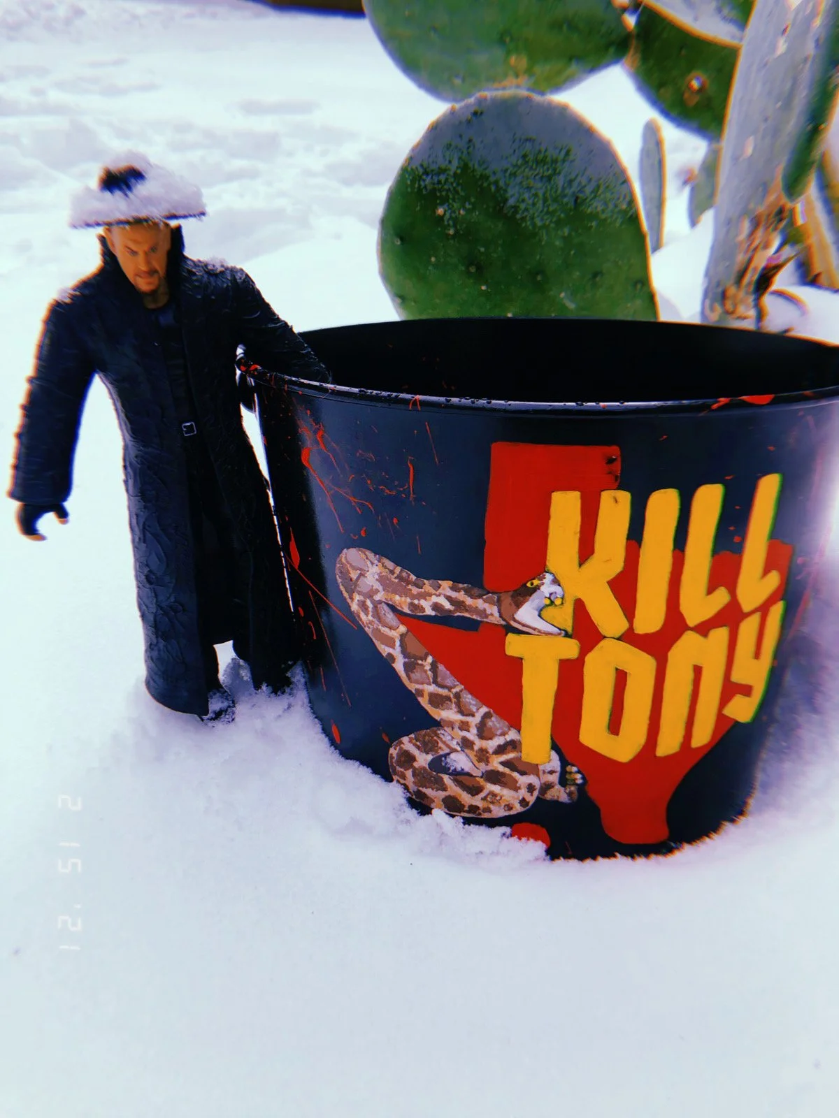 Freshly finished bucket in the Austin 2021 freeze. About a week before giving it to Tony.