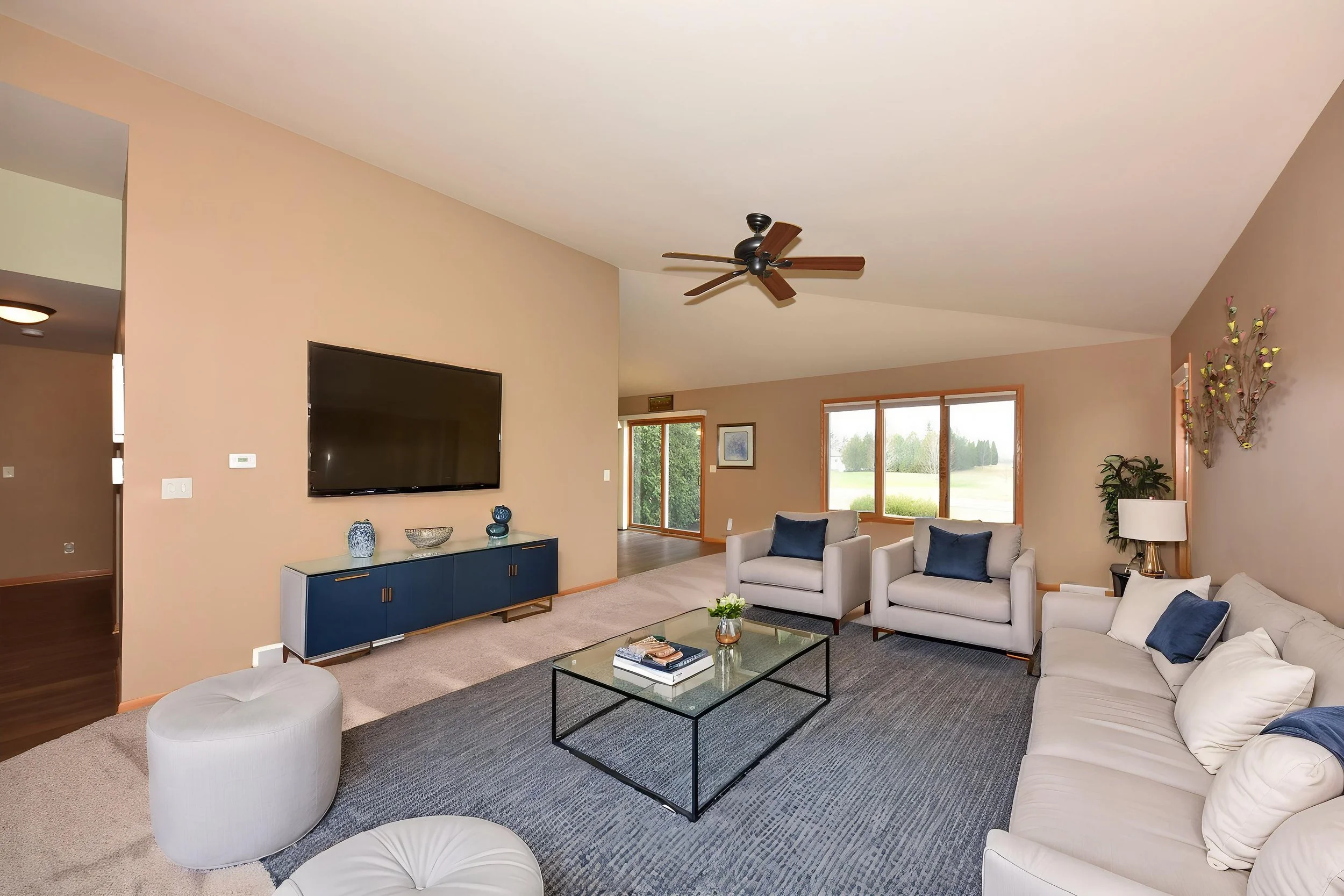 EUP_9548 - Living Room - Modern - 2 (1).jpg