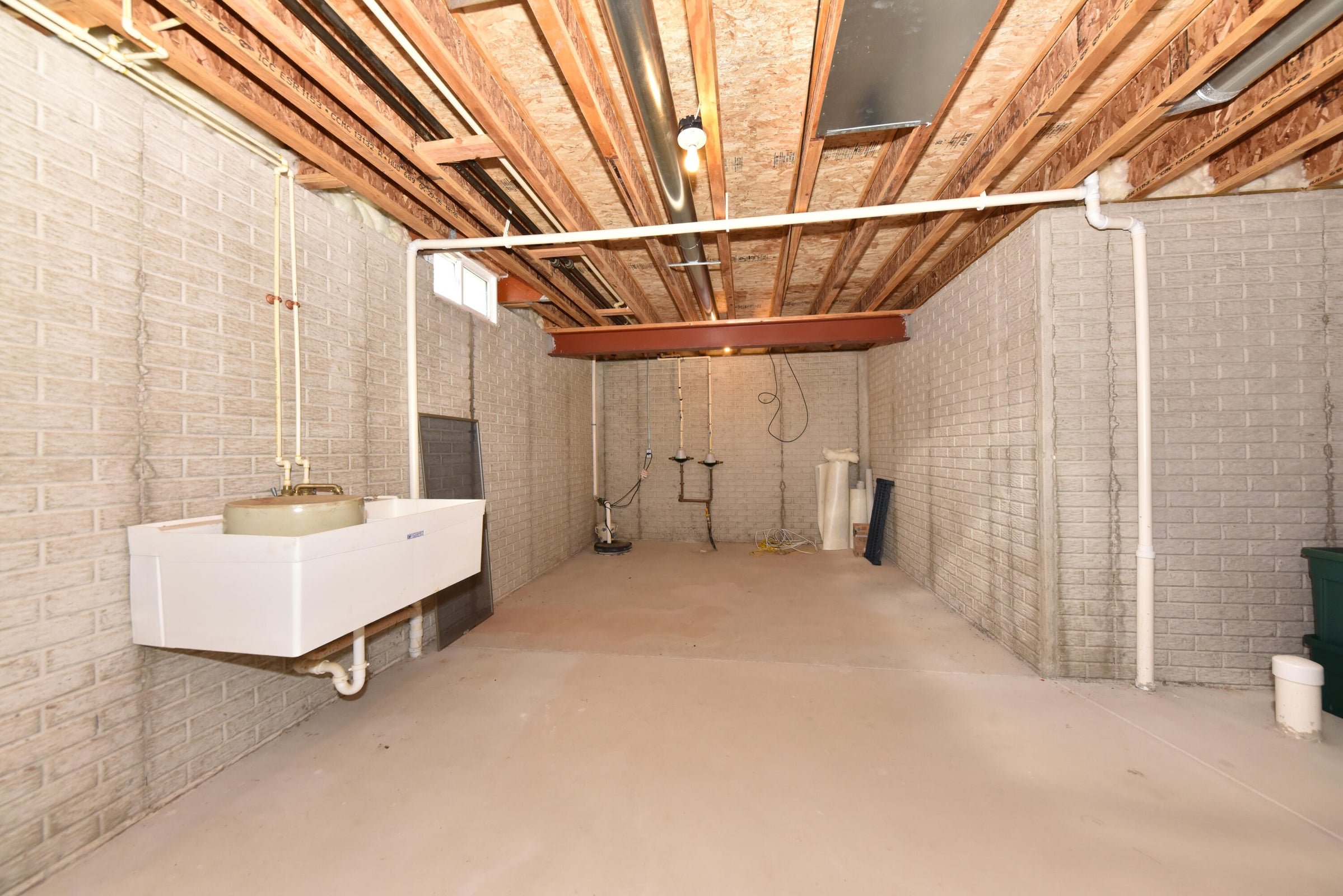 369 N. Redding Circle - 24.jpg
