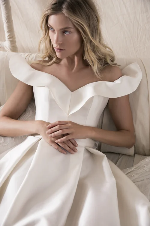 israeli bridal dress designers 13 Israeli Wedding Dress Designer Names to Know
