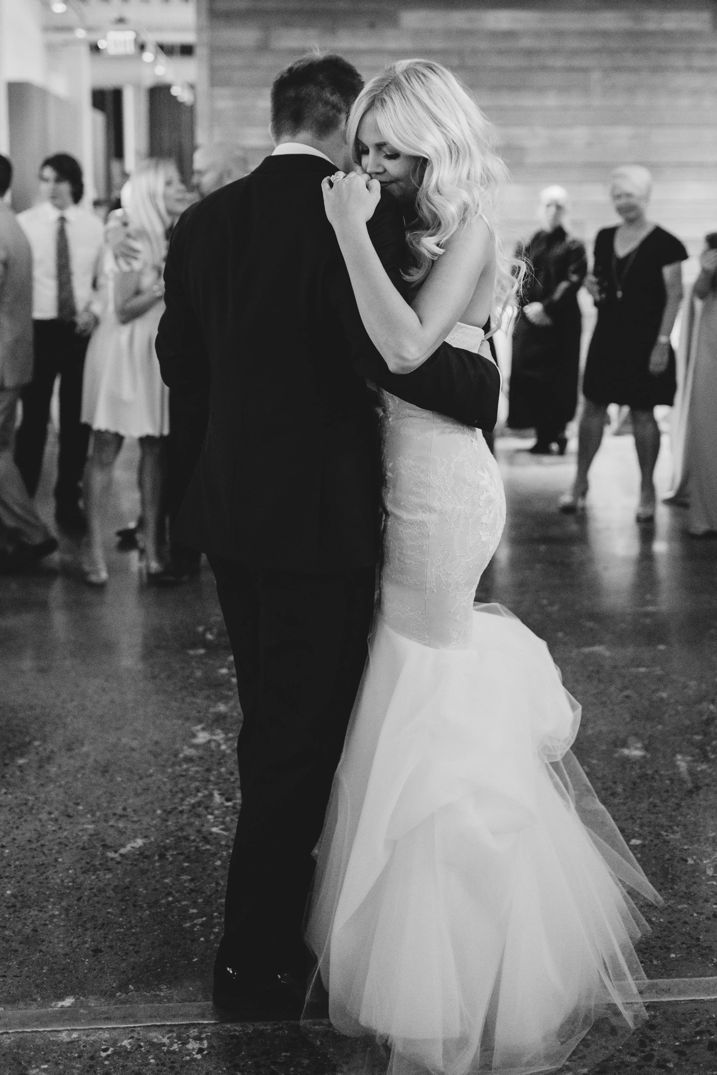 TyingTheNach_Reception_150.jpg