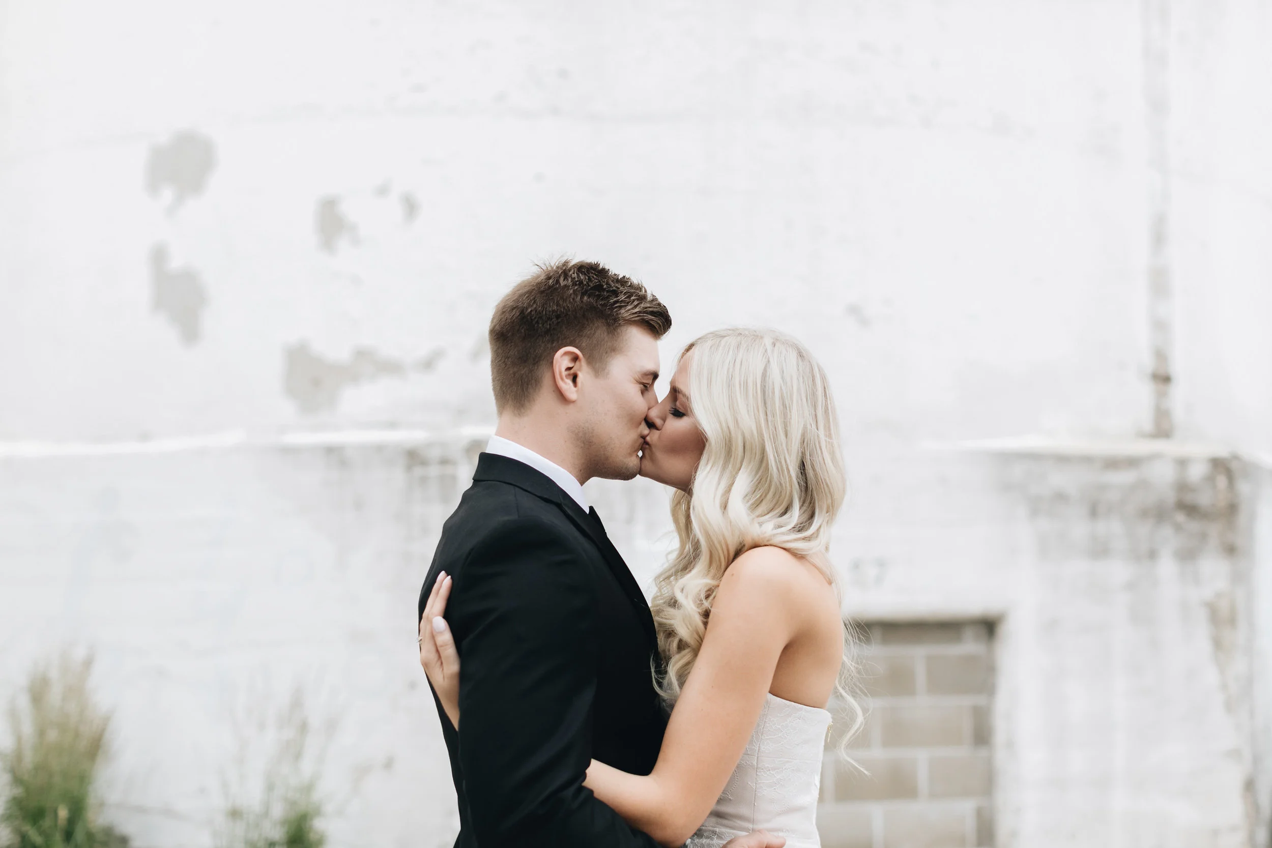 TyingTheNach_TheNewlyweds_48.jpg
