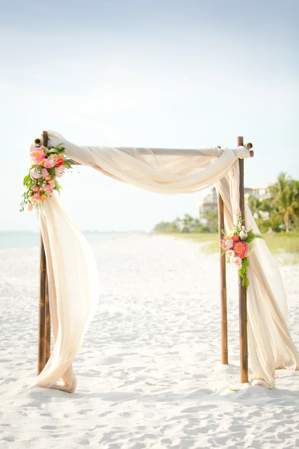 Photo via Southern Weddings