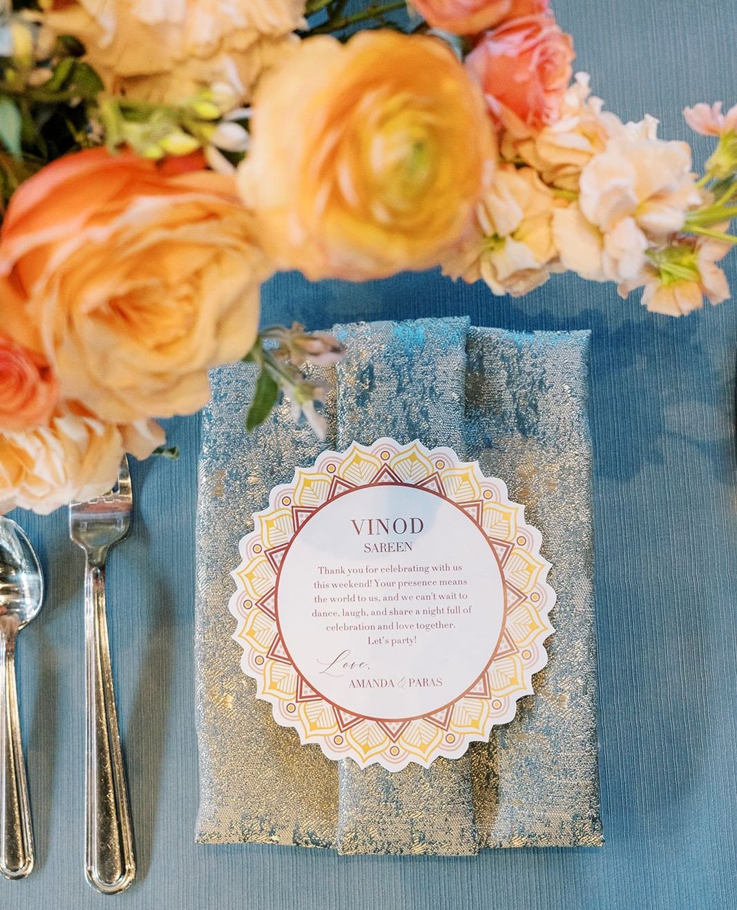 Take the opportunity to thank your guests as they take their seats. ⁠
⁠
⁠
Planning | ⁠@stylearchitectsweddings⁠
Venue | @renaissancempls⁠
Photography | @maritwilliamsphoto⁠
Videography | @timthornburg_films⁠
Catering | @indiaspicehouse⁠
Floral |⁠ @st