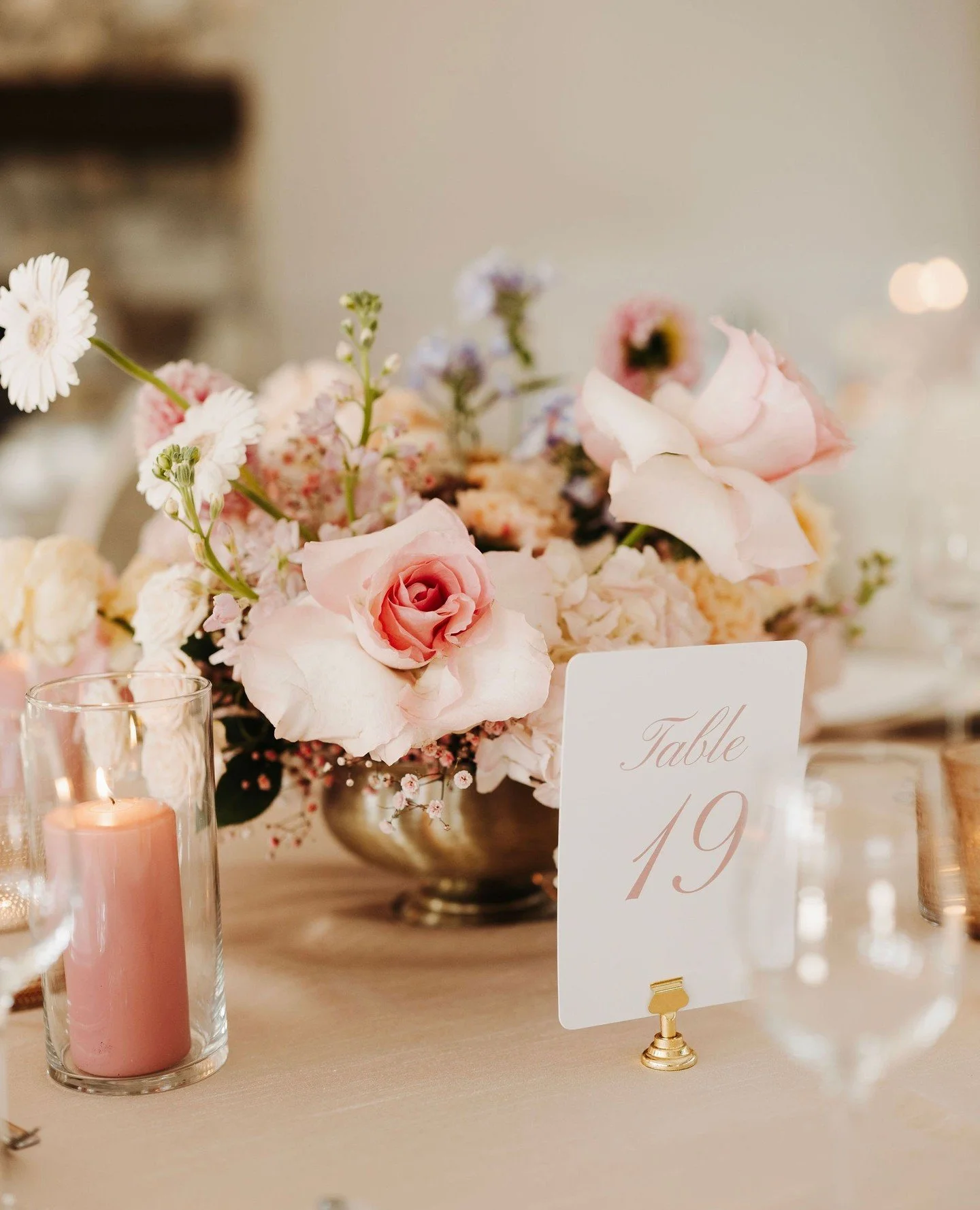 Little details add up to a beautiful moment.⁠
⁠
Coaching &amp; Design | ⁠@stylearchitectsweddings⁠
Venue | @equestria_west⁠
Photography | @russellheeterweddings⁠
Videography | @harvestweddingfilms⁠
Catering | @damicocatering⁠
Floral |⁠ @ergofloral⁠
D