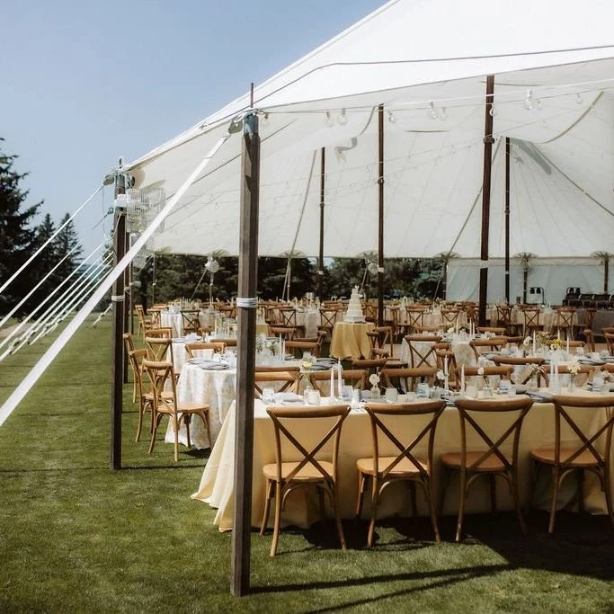 Anyone else dreaming of a gorgeous tent wedding? 🙋&zwj;♀️ We've dropped some inspiration here for you! ⁠
⁠