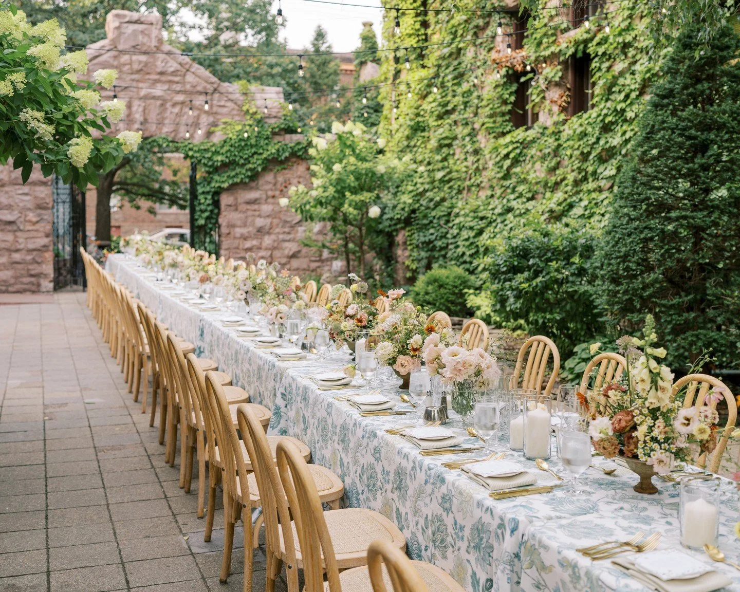 Great design sets the tone. A great guest experience is what people remember. From the timeline to the smallest details, the most memorable weddings are built around how the day feels, not just how it looks.⁠
⁠
Check out our newest blog for our guide