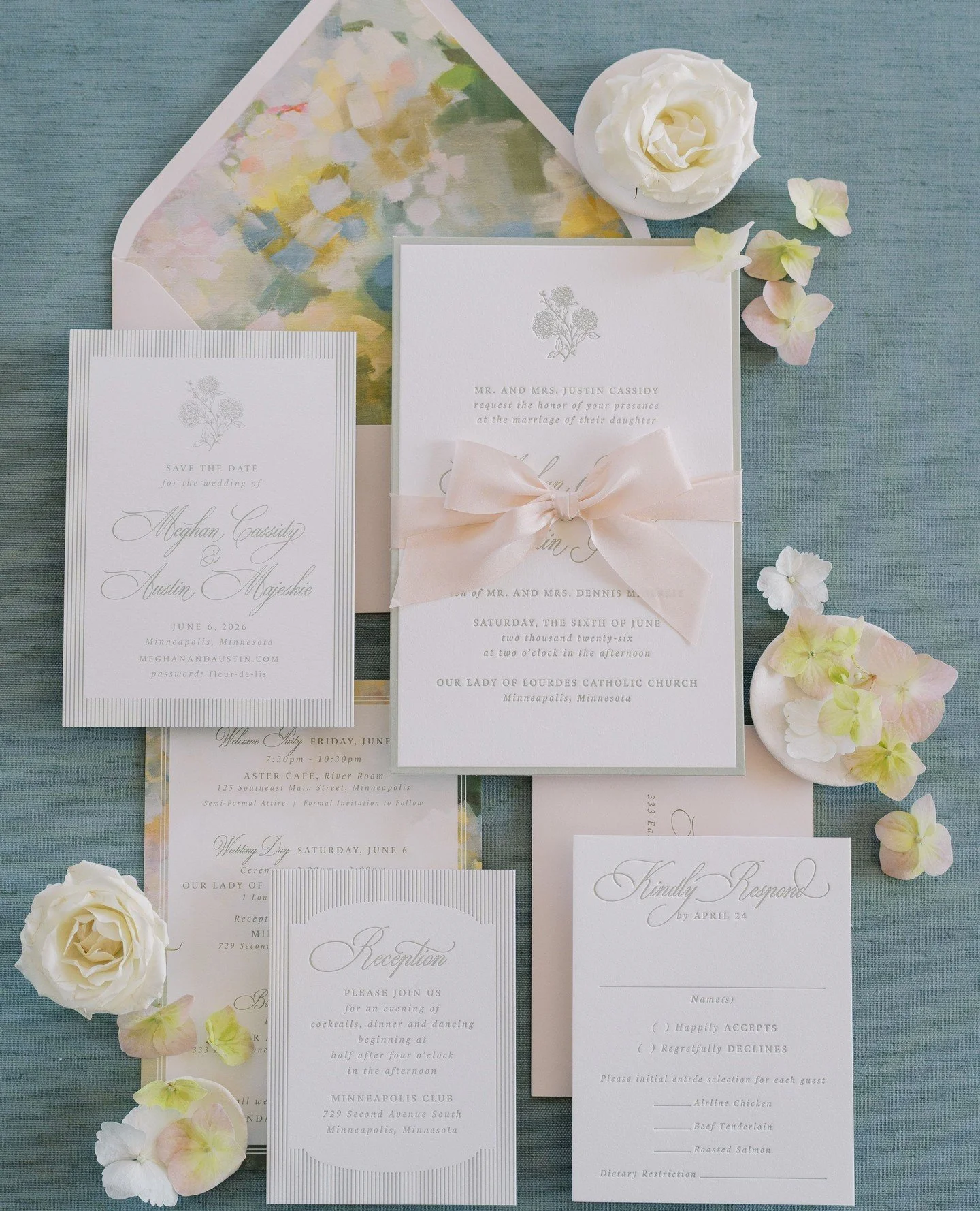 With an invitation suite like this, you know the wedding day will be nothing short of spectacular. ⁠
⁠
Planning | @stylearchitectsweddings⁠
Reception Venue | @minneapolisclub⁠
Ceremony Venue | @lourdesmpls⁠
Photography | @maritwilliamsphoto⁠
Floral |