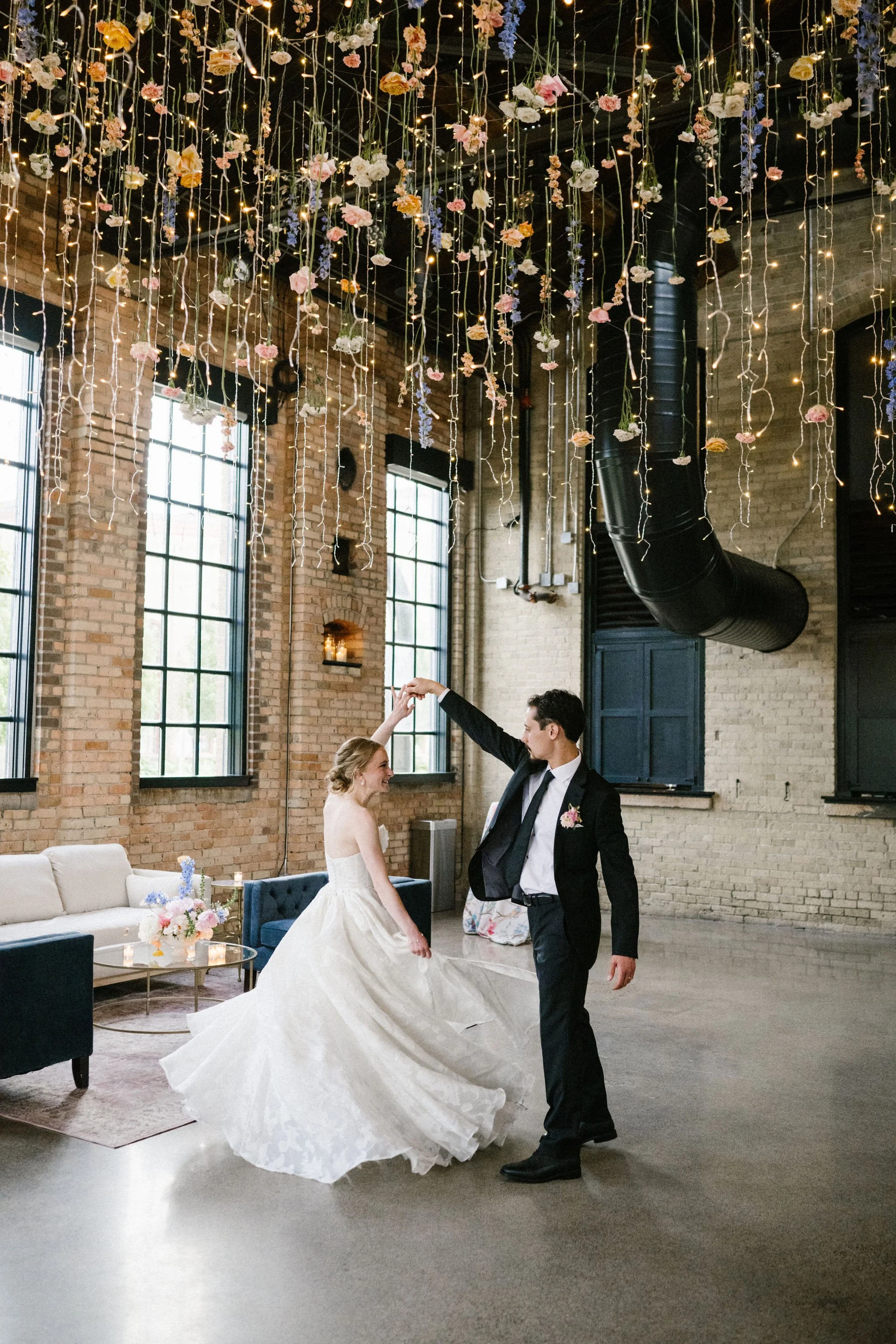 Charlotte &amp; Quinn // The Essence