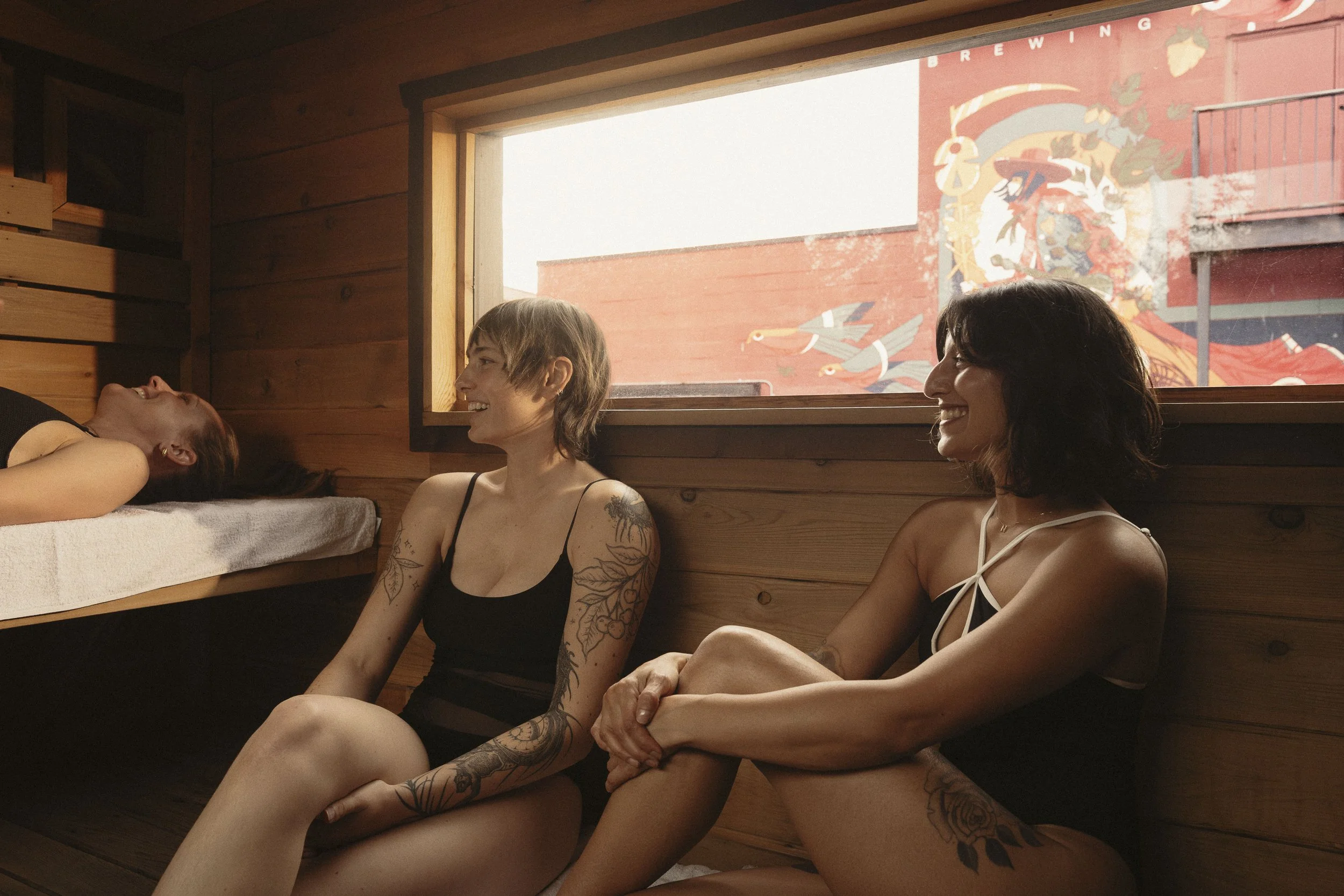 the_good_sauna_cold_plunge_ian_harland_3.jpg