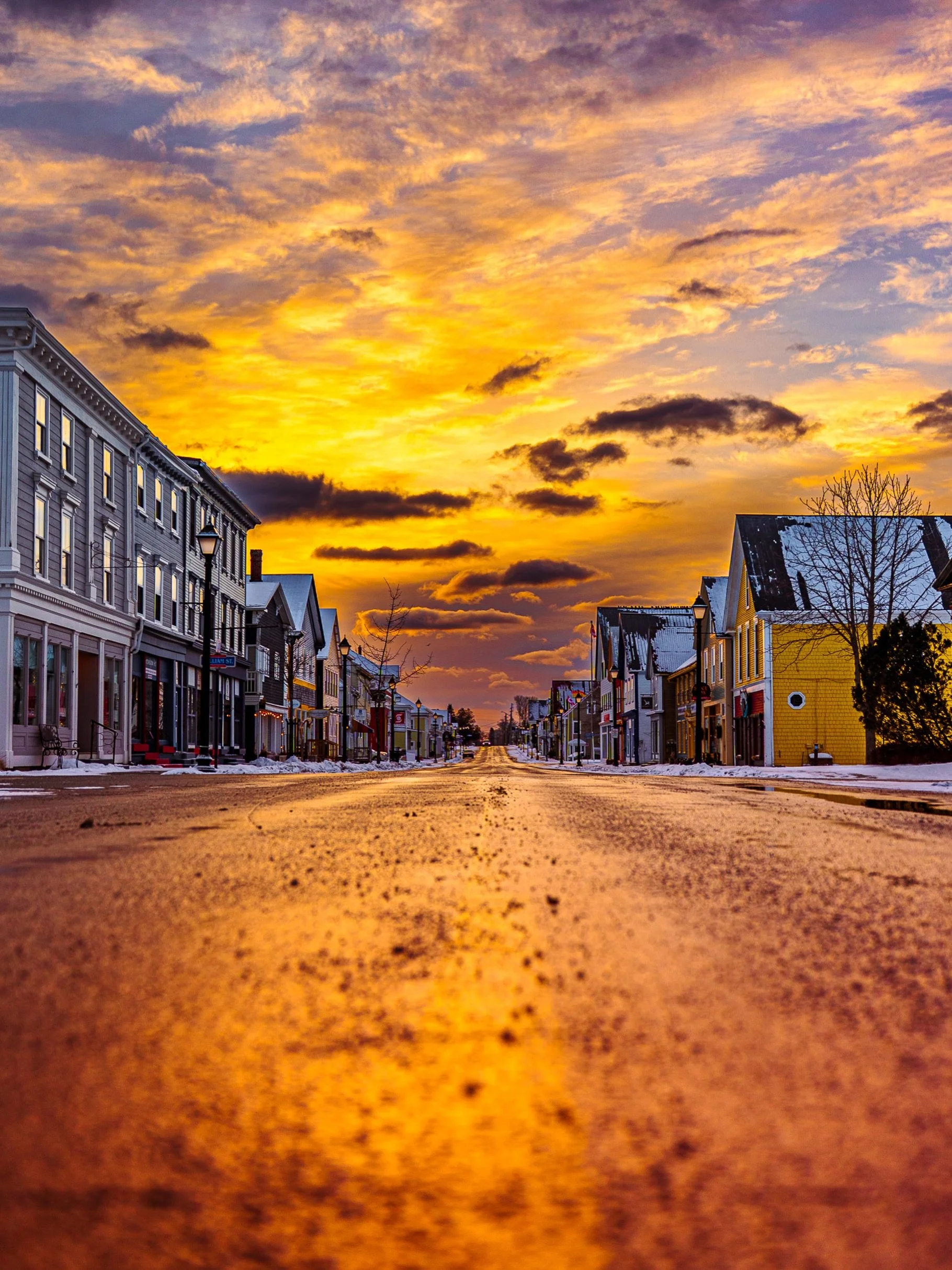 28th of February, dawn light in St Andrews, New Brunswick. 

Sony a7 iv 
Sigma 24-70 art
24mm
125
f 2.8
ISO 200