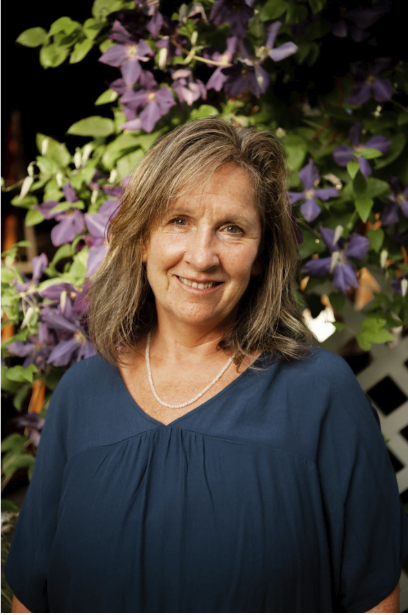 Portrait of Trish, minister, guide, and holistic healing practitioner with Divine Earth Church.