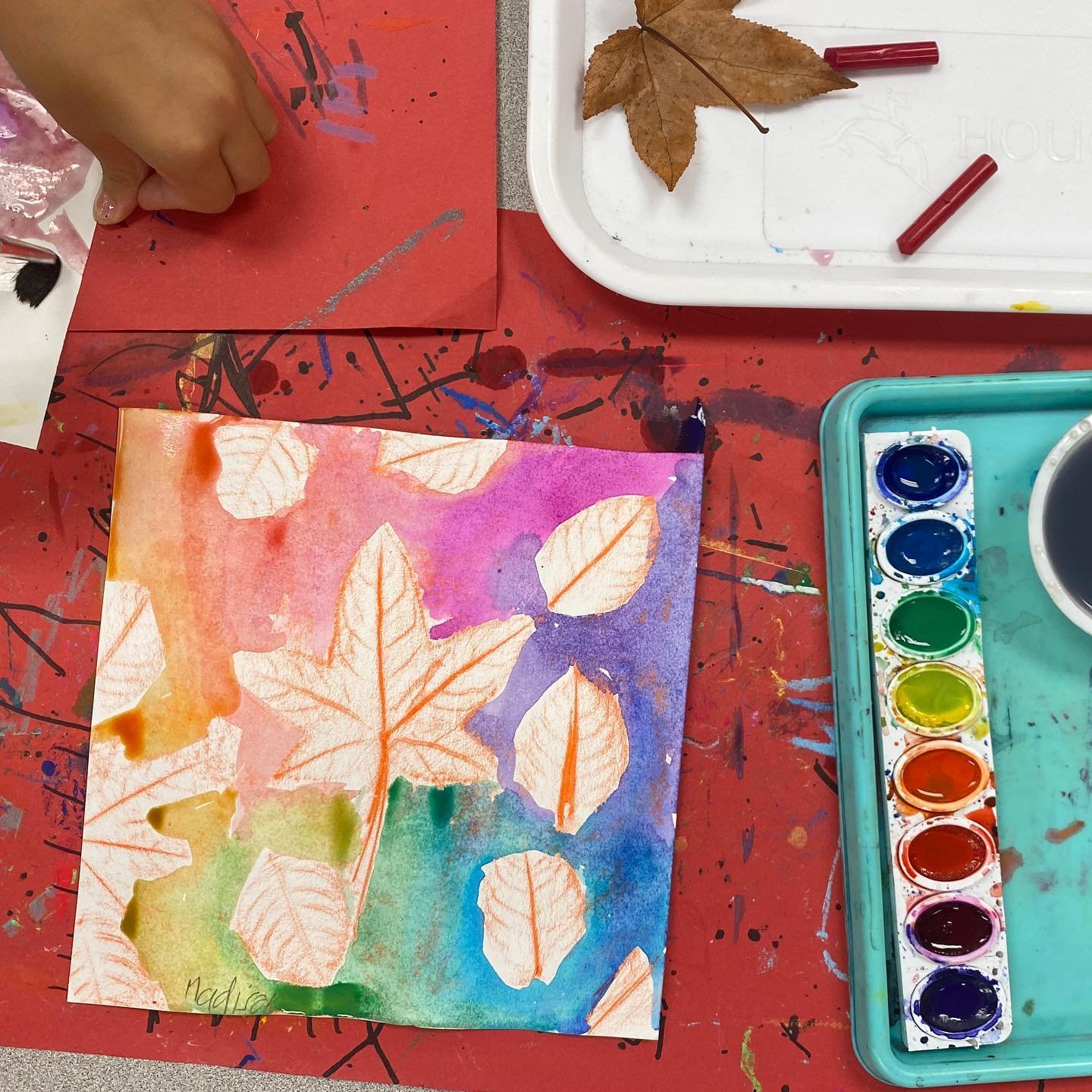 First workshop on the books for the new school year! Fall Leaf Art for grades K-2 was a beautiful success. 🍁🍂🎨🌈✌🏼