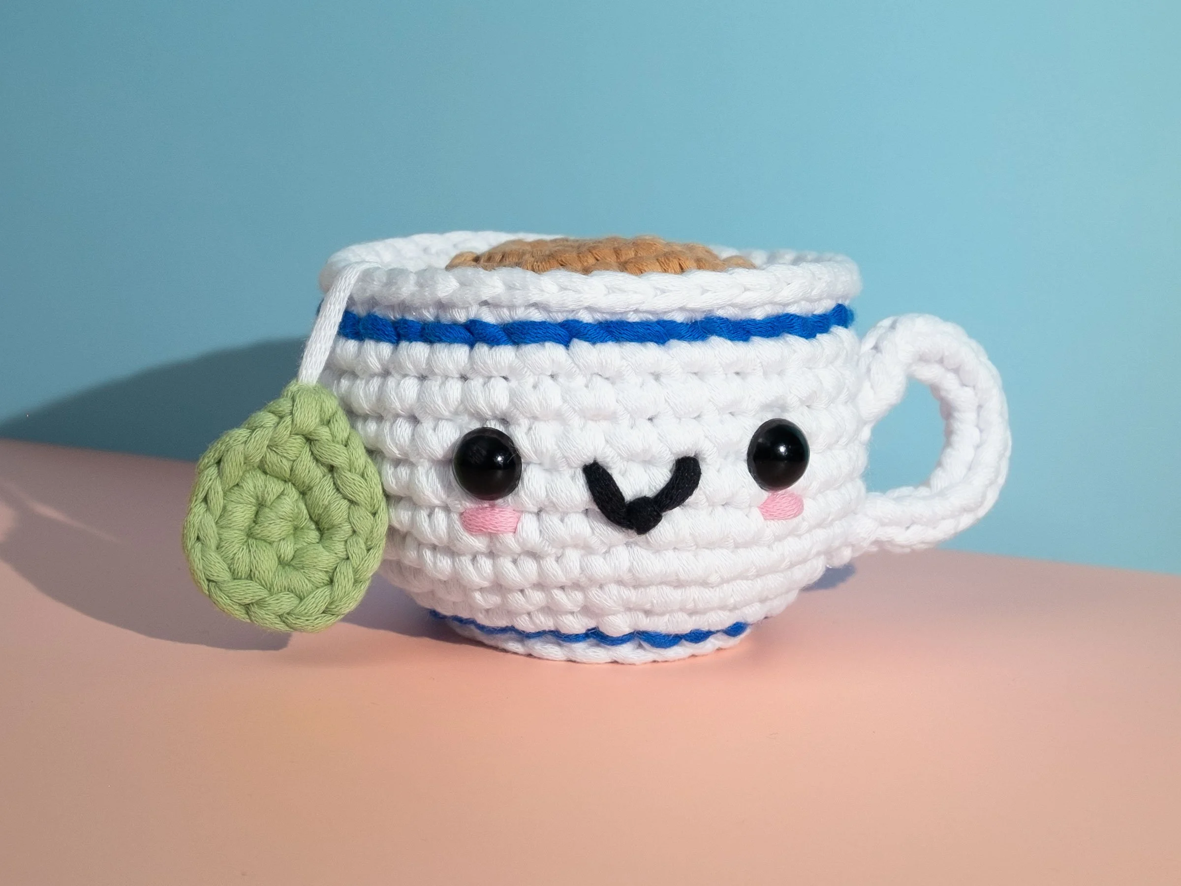 knot-trying-penelope-the-tea-cup-2.jpg