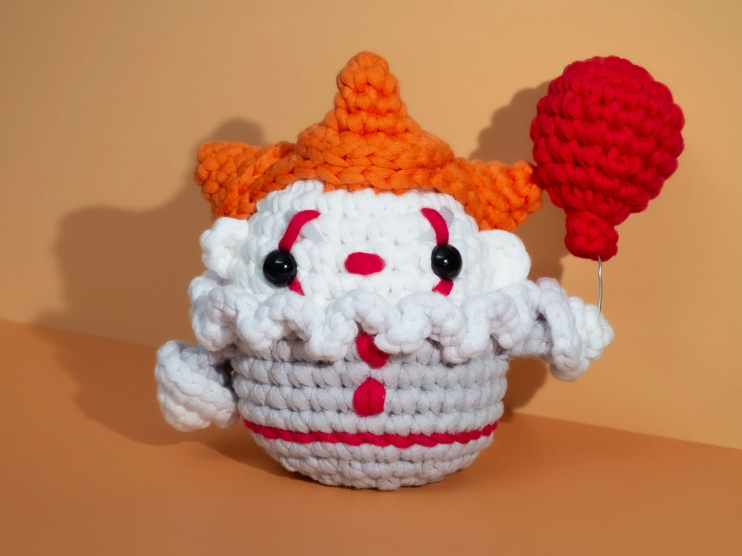knot-trying-pennywise-the-killer-clown-1.jpg