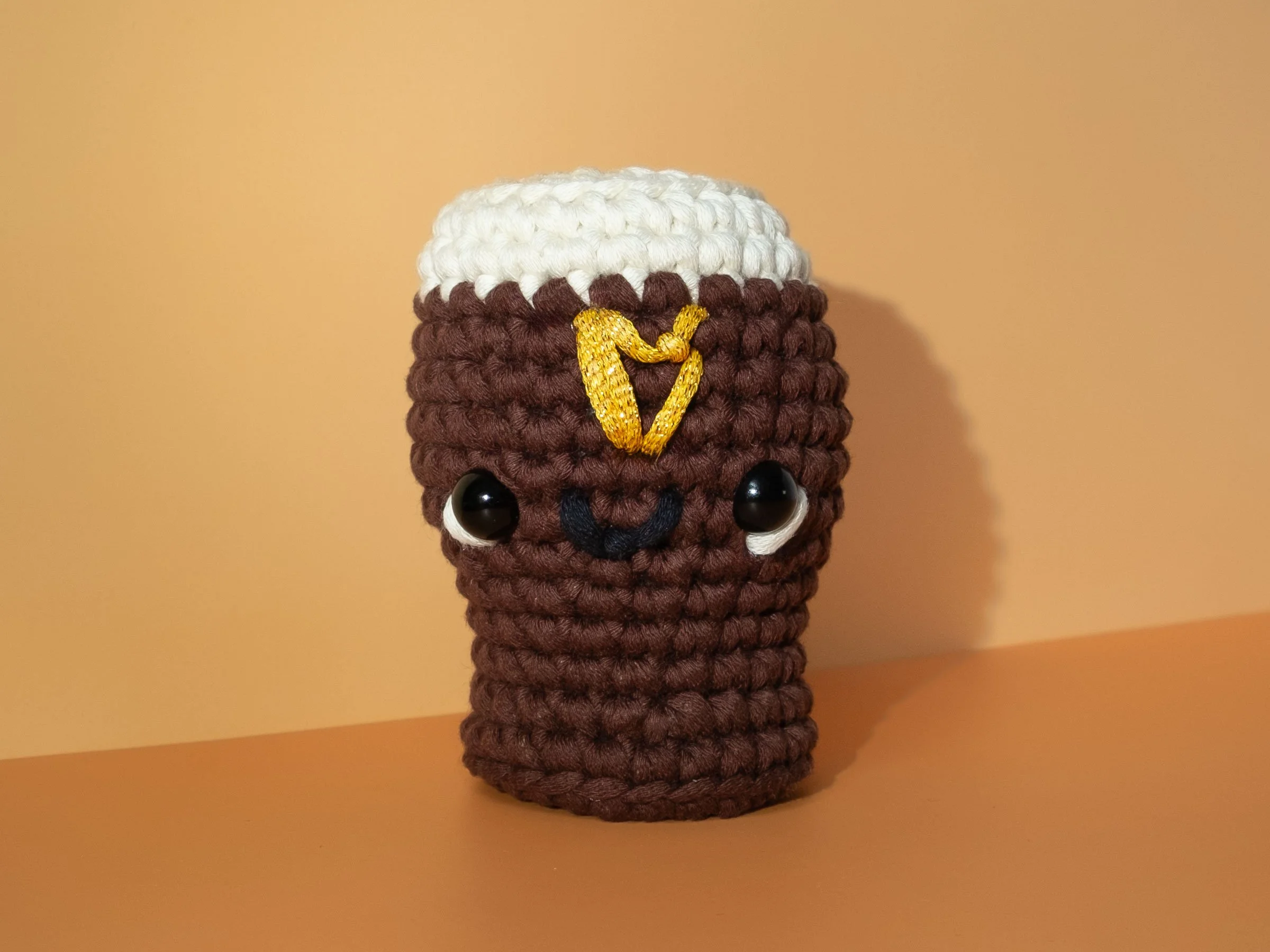 knot-trying-arthur-the-stout-1.jpg
