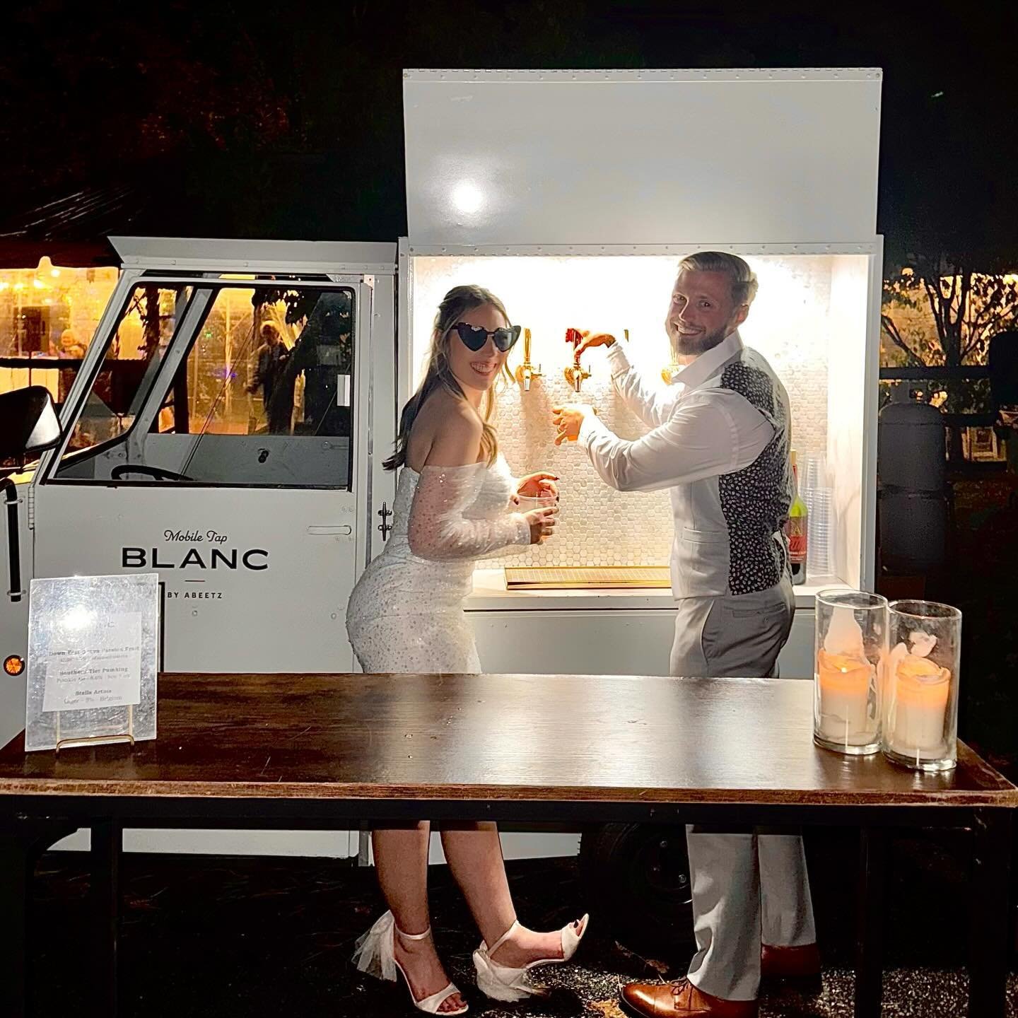 Fall Weddings with the Tap Truck 🤍
.
.
.
#taptruck #weddingswestchester #events #wedding
