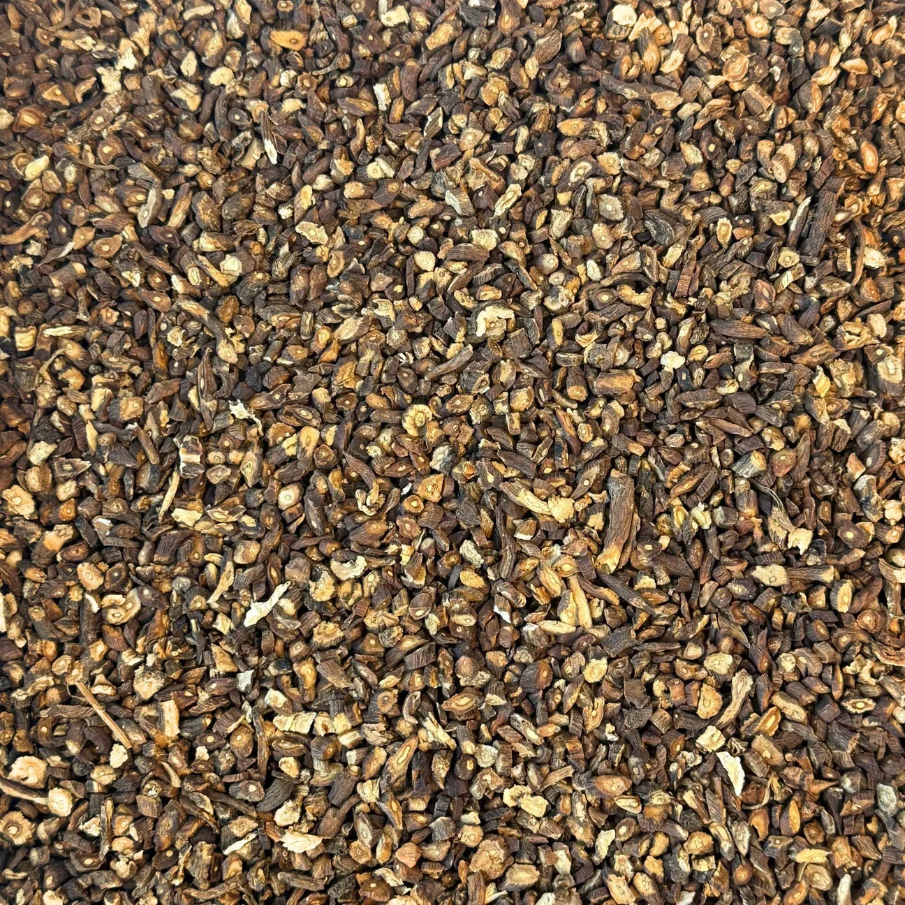 Organic dandelion root_.webp