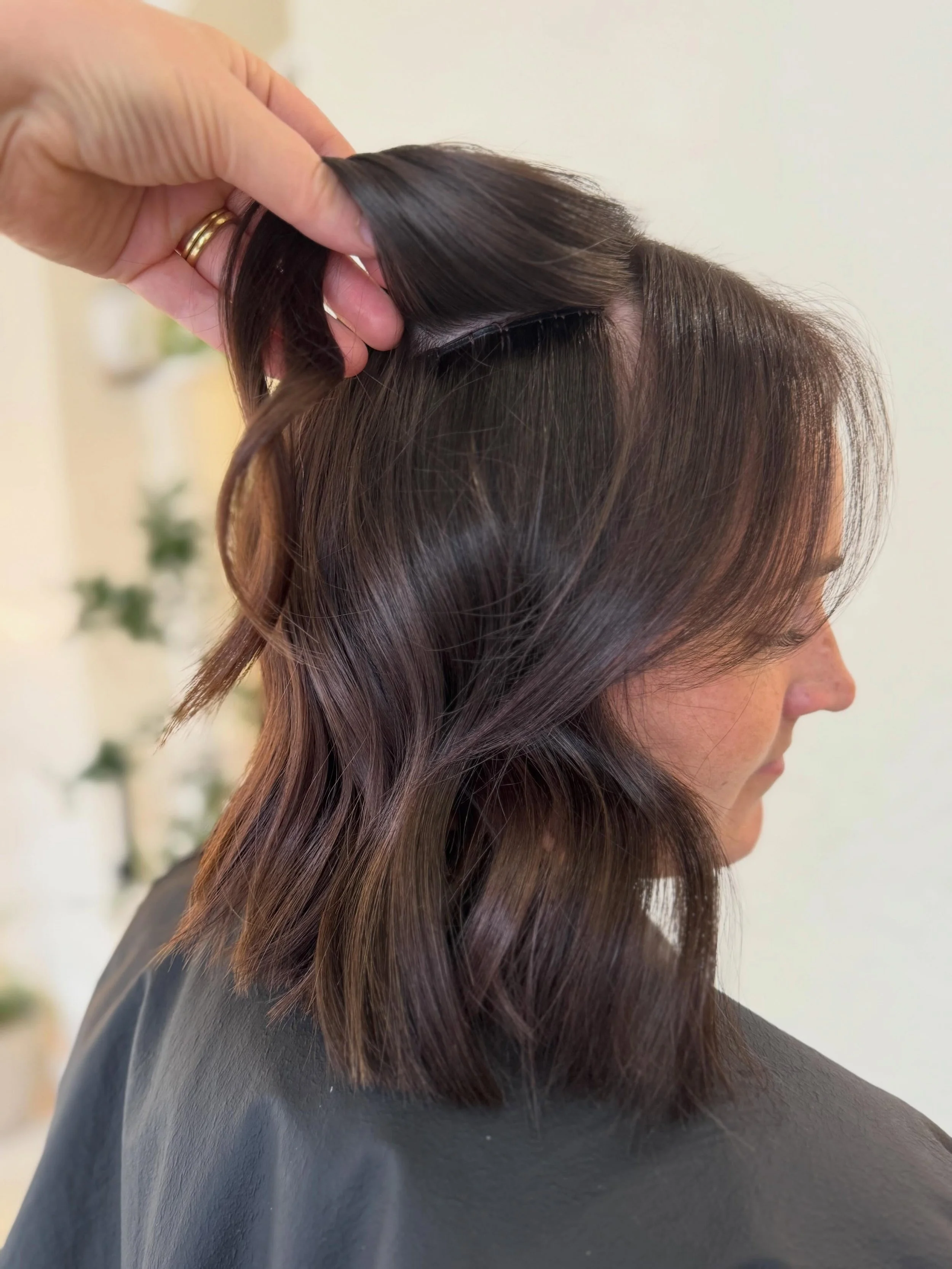 One row of cocoa extensions, a bob refresh, molecular repair treatment, added depth &amp; full focus on hair health ✨

And most importantly... keep scrolling for the cuteness 🥹🫶🏼🥰