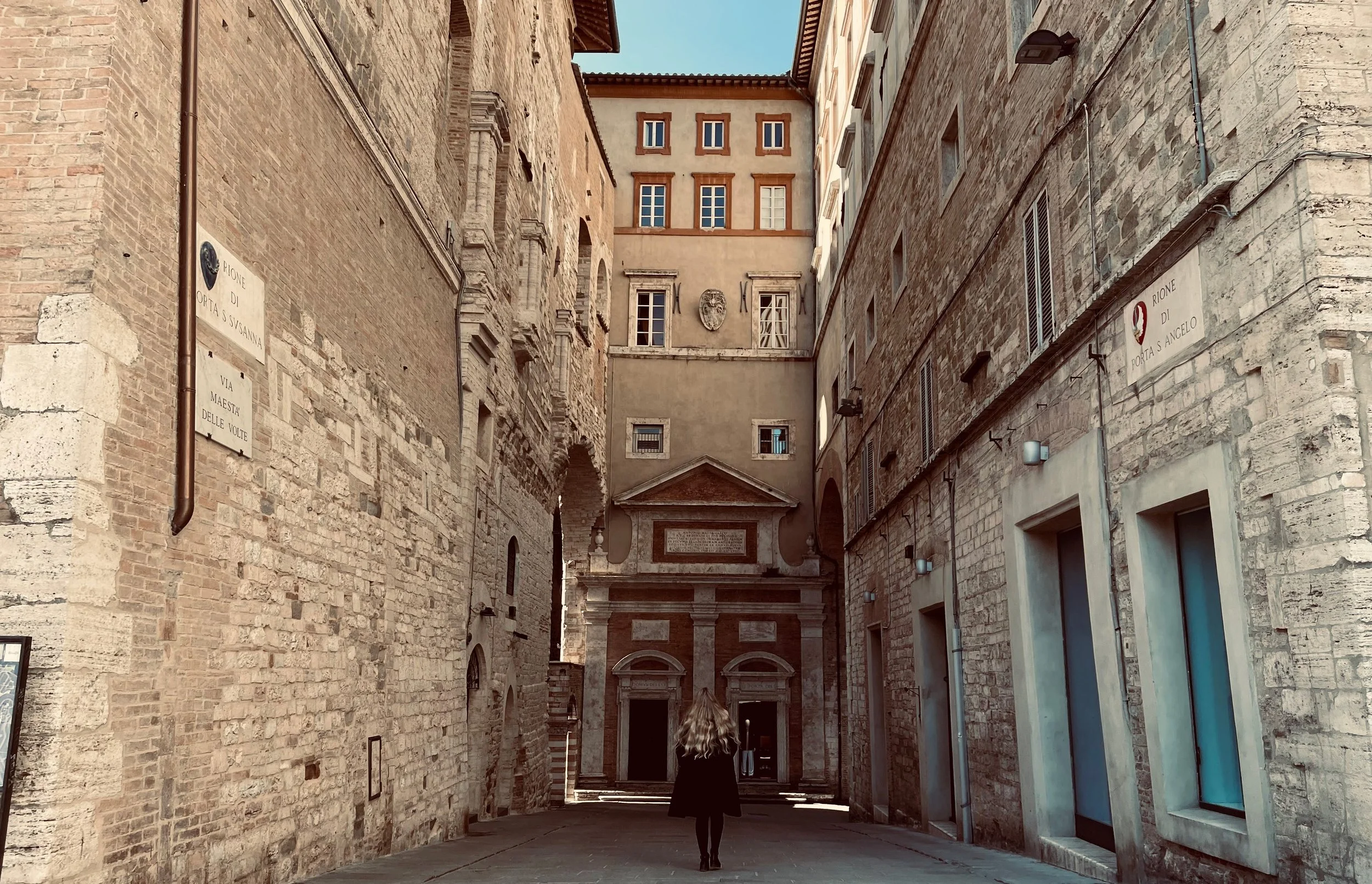 Paulina_Vogt_Etrusker_Perugia_Kunst_11.jpg