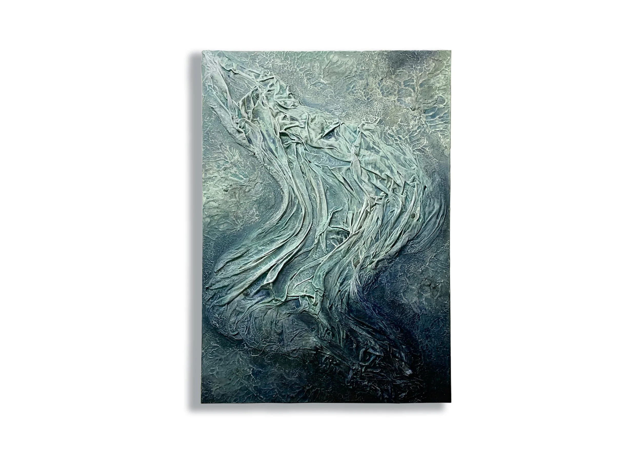 Kunstwerk mit Erde, Wasser und Steinen vom Krai Woog Gumpen im Schwarzwald von Paulina Vogt