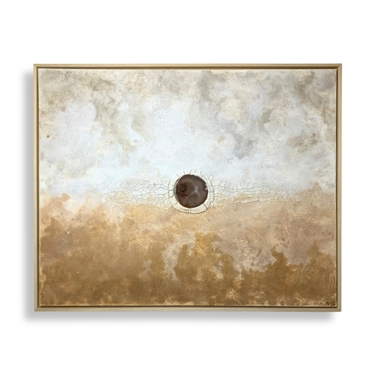 Kunstwerk mit Erde und Steinen aus einem etruskischen Tempel in Perugia von Paulina Vogt
