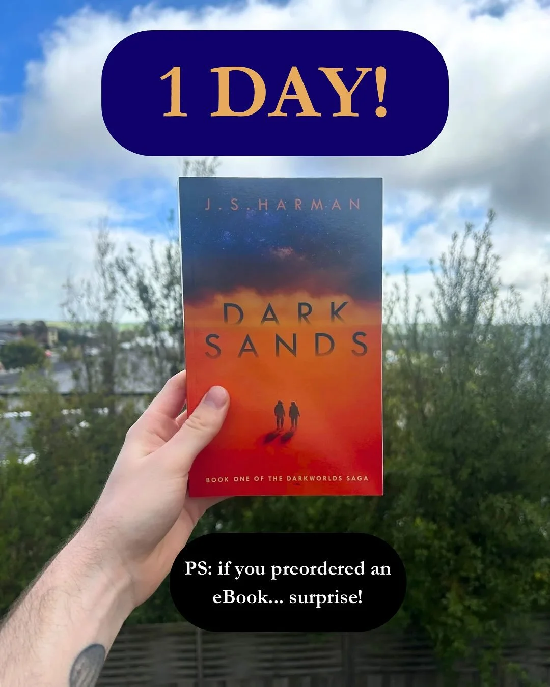 All the emotions, but mostly, excitement and gratitude. 

It&rsquo;s looking like it will be a stunning turnout at the launch tonight, in conjunction with @geelongwriters and most of my favourite people. 

I&rsquo;ll see you all very soon 💙🧡

~With