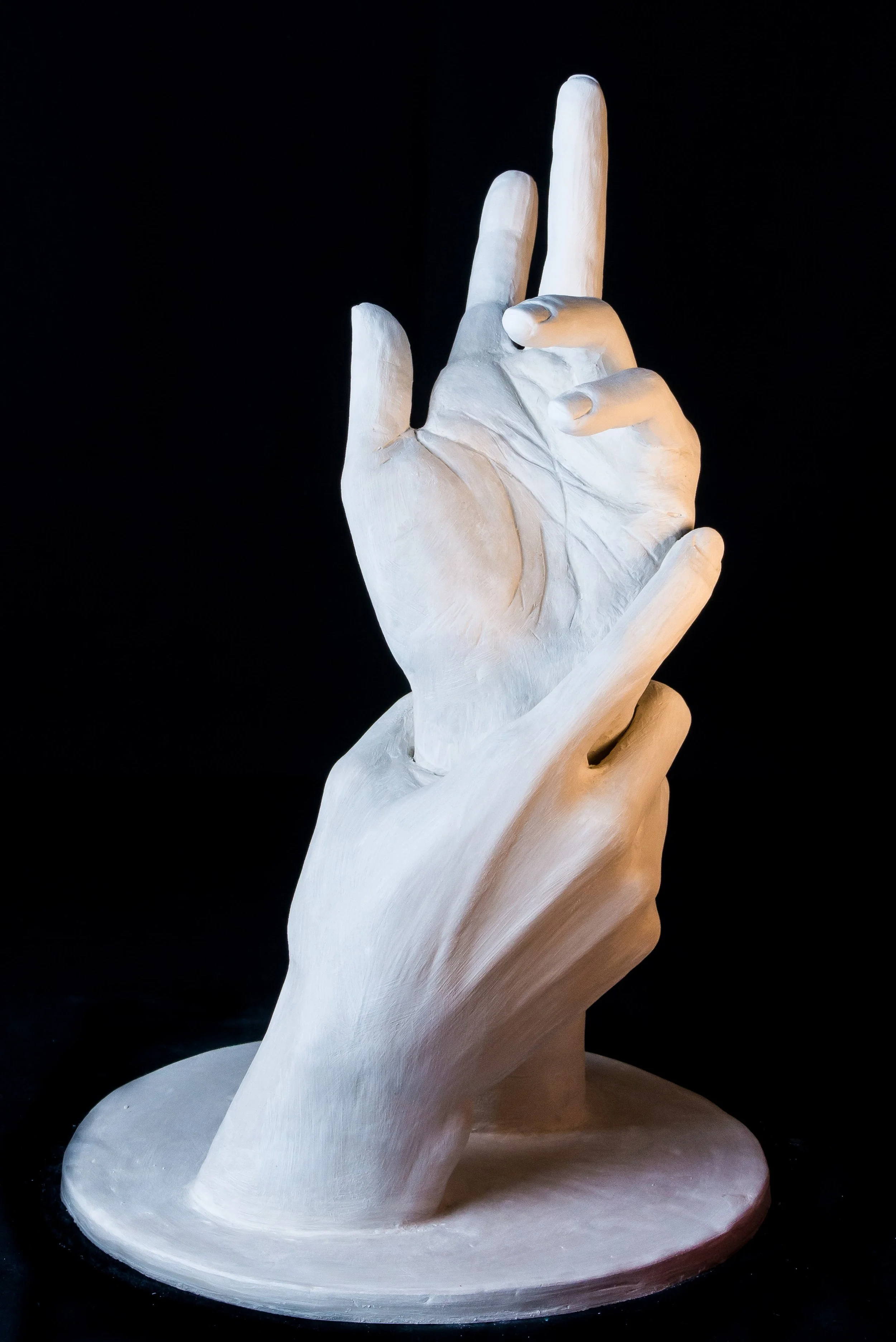 Light Bonds | Porcelain | 2018 | "13 x 6.8 x 6