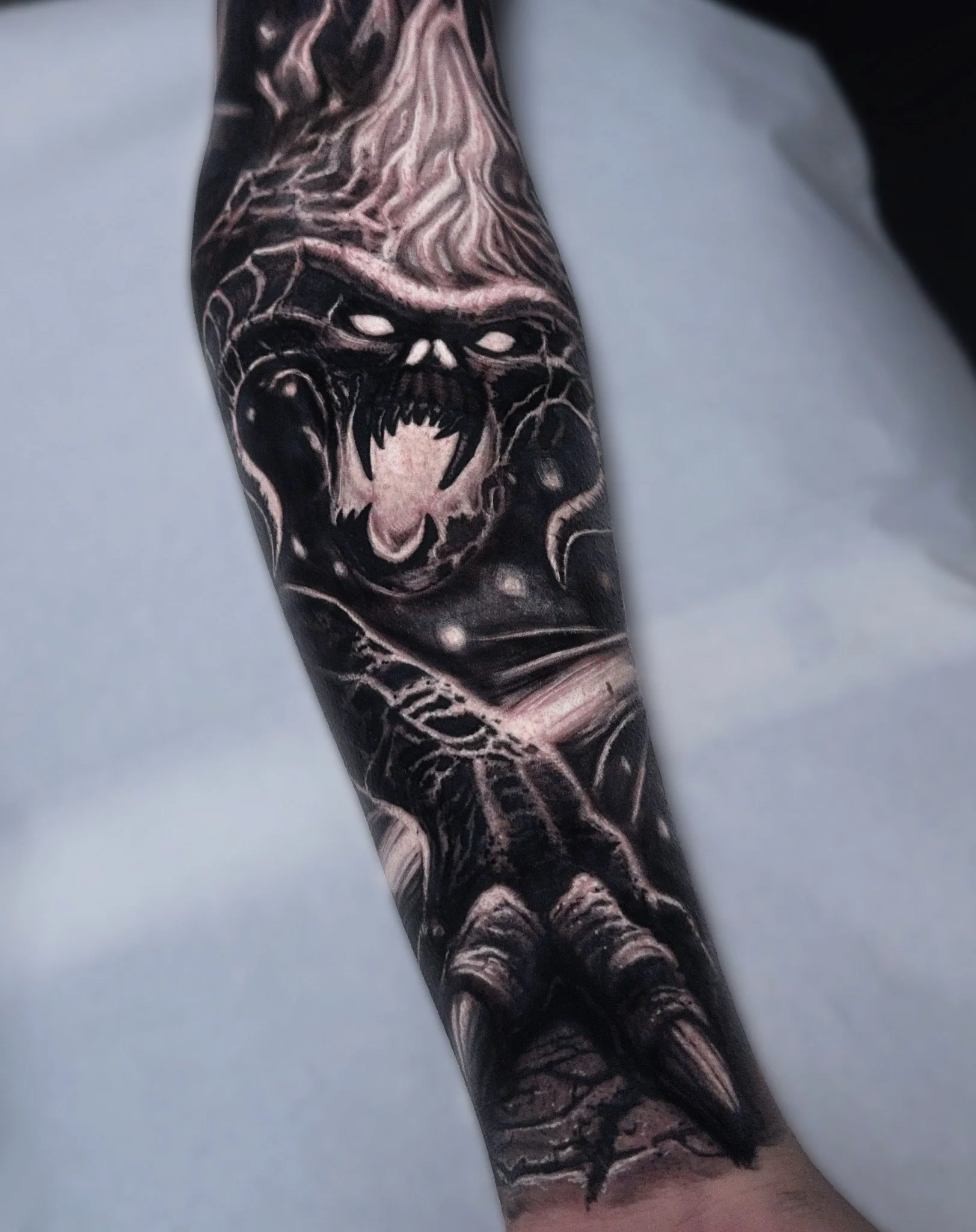 WIE BEREITET MAN SICH AUF EINEN TATTOO TERMIN VOR?