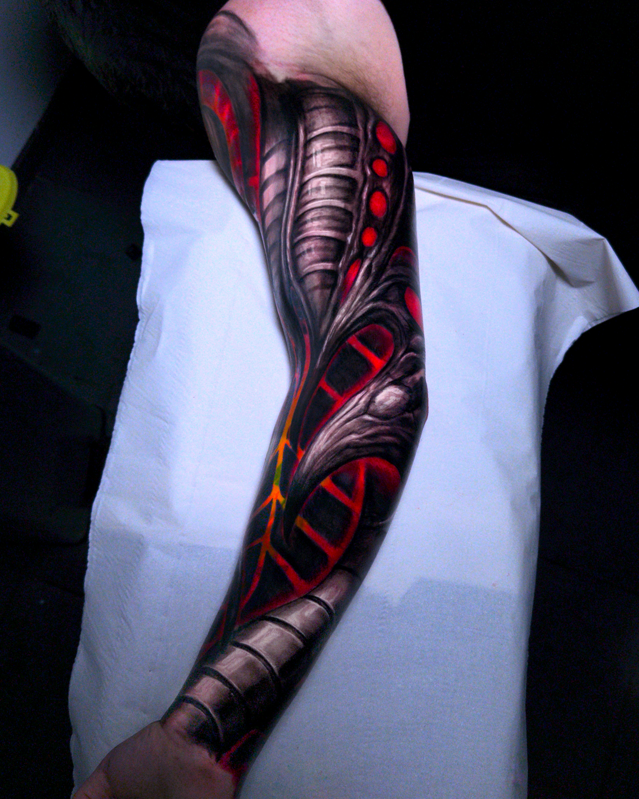 Black and Grey Tattoo in Köln von Yordanov Arts