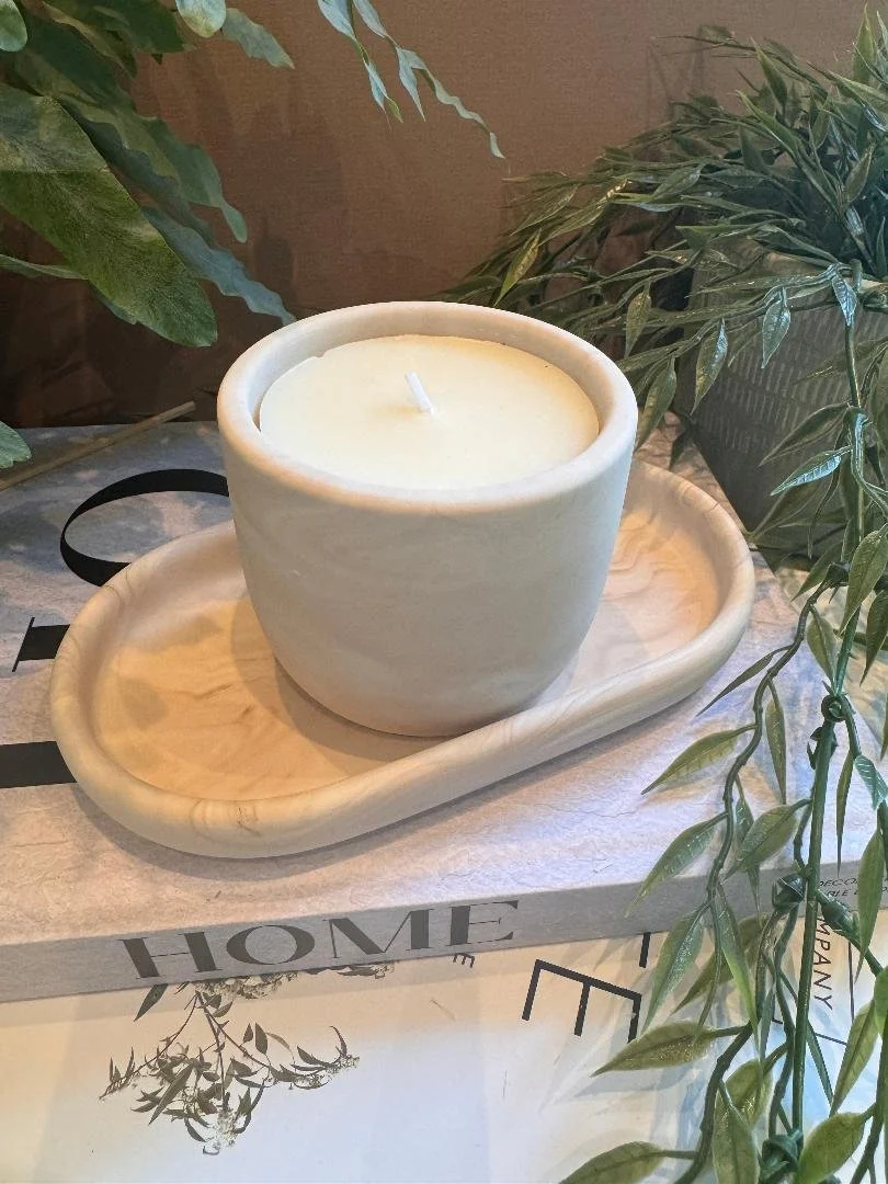 milky swirl candle pot.jpg