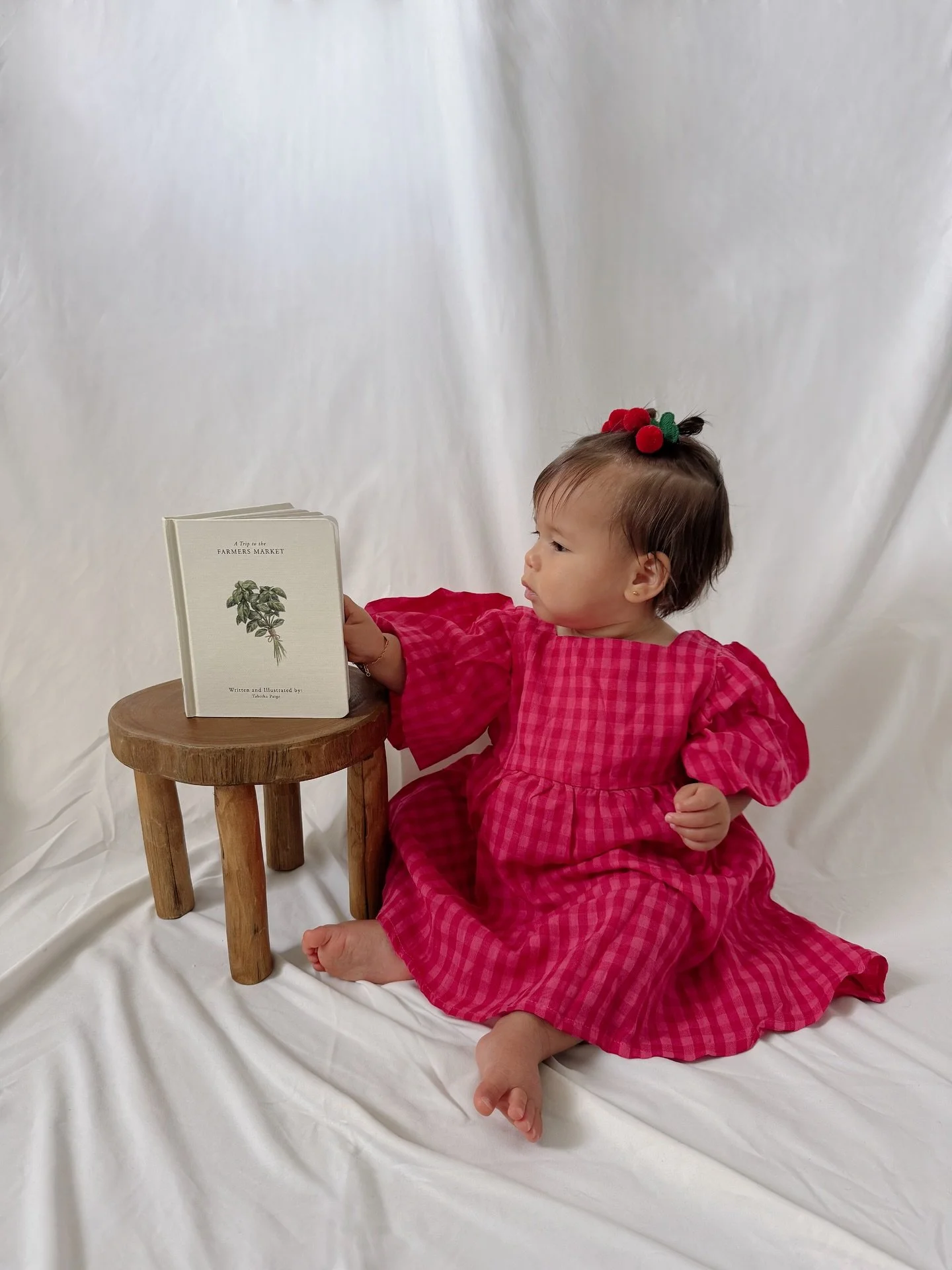 Storytime but make it stylelish 📖🐛
Our Cherry Check dress perfect for school days, play dates, and everything in between.
#newarrivas #toddler #clothing #brand #onlinestore #baby