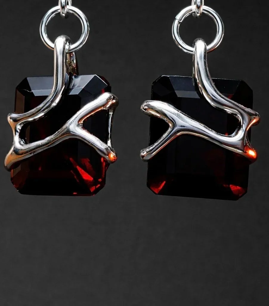 -Calor de Amor- Pendientes de plata con granate natural