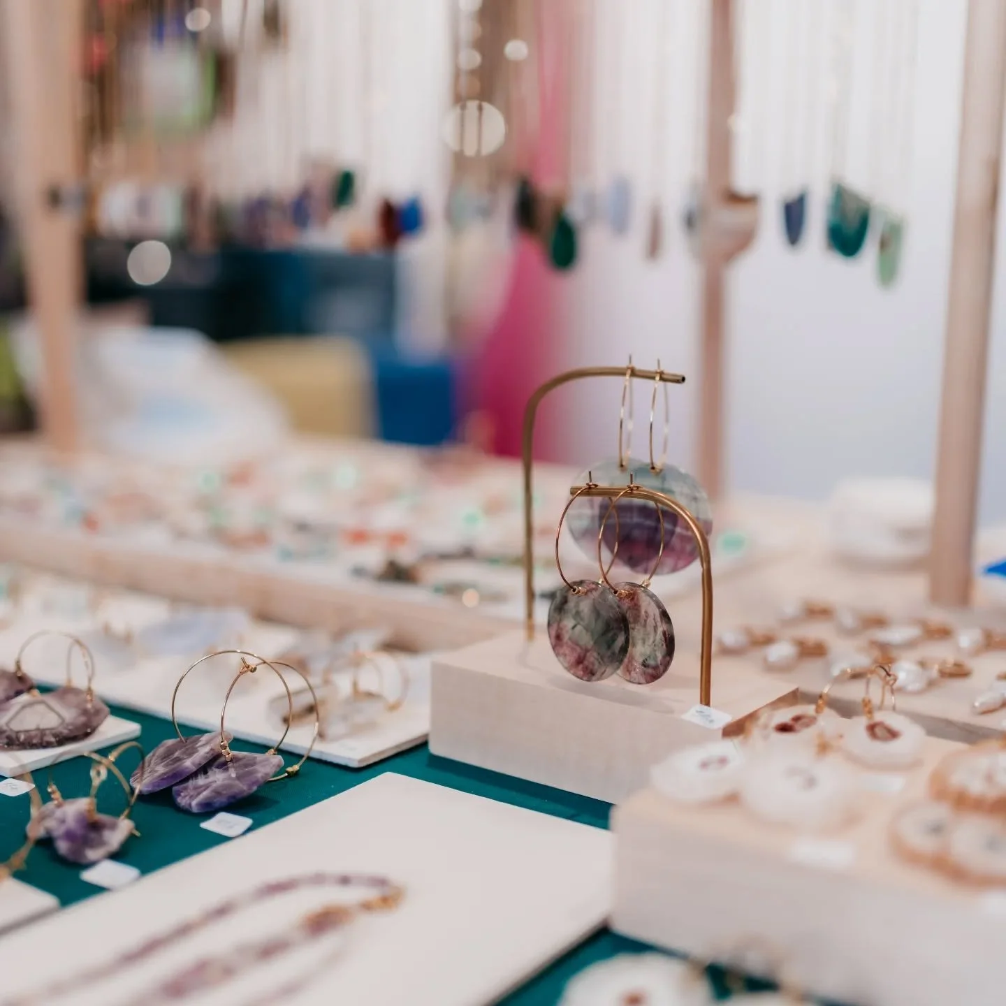 Il y a une semaine tout pile j'&eacute;tais au @brunchdescreateurs 🌞
L'occasion parfaite de revenir &agrave; Rennes, passer un super weekend de rencontres, en profiter pour retrouver les copains cr&eacute;ateurs et vous pr&eacute;senter les nouveaut