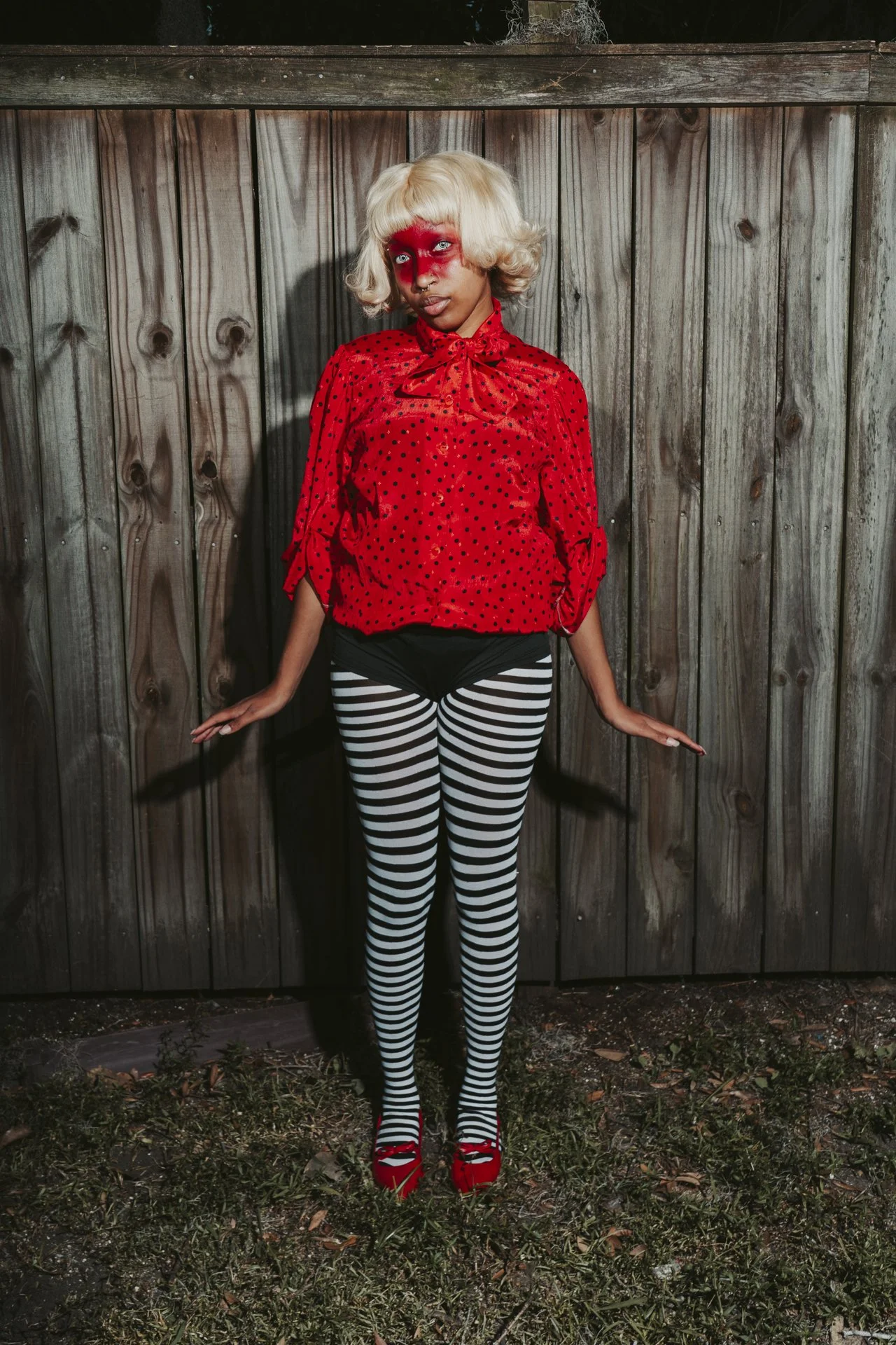 Photographer: Heather Bloomfield
Co-Stylist- Caitlin Kostka