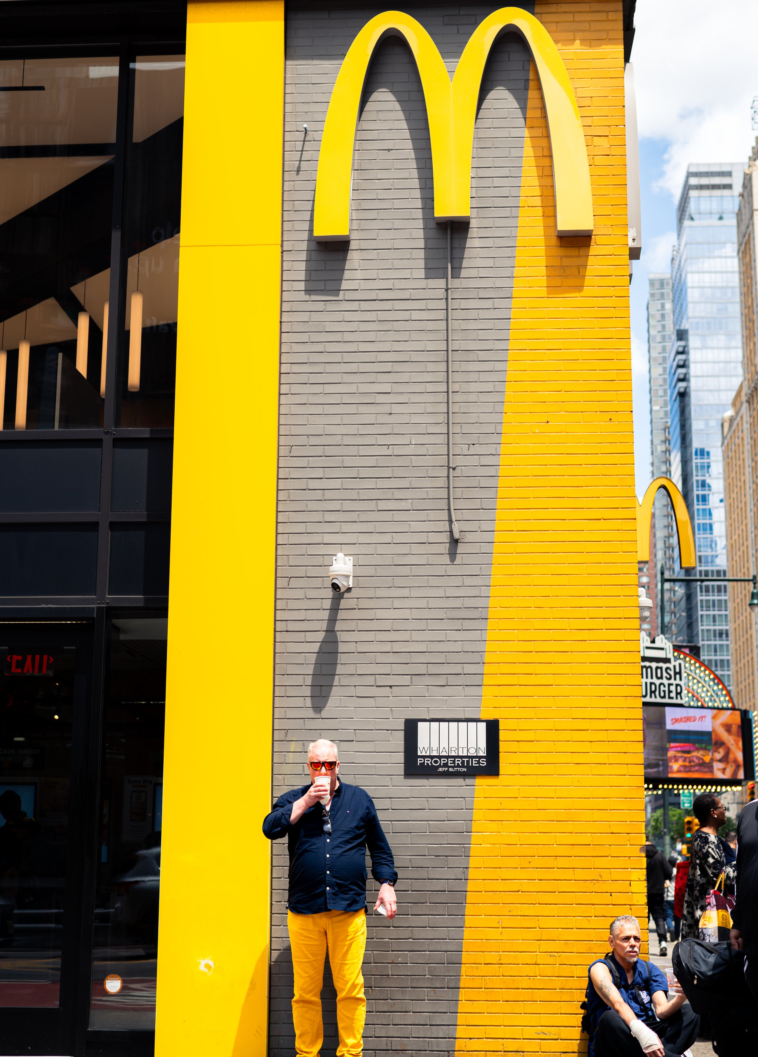 extra mac sauce 2 .jpg