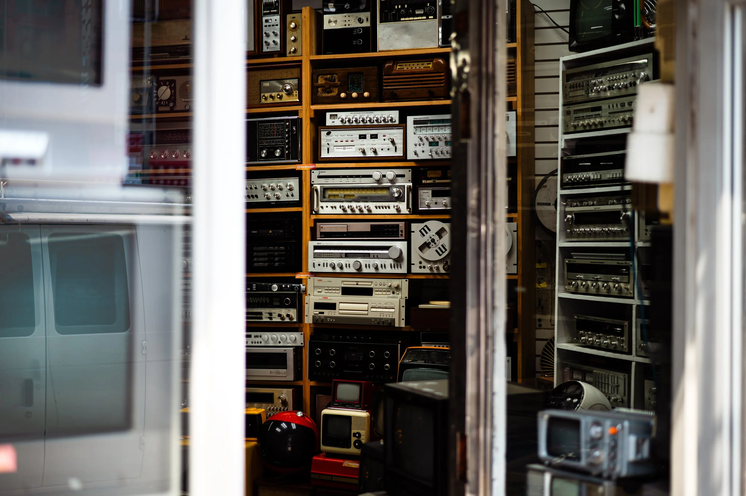 radio tarbenacle.jpg