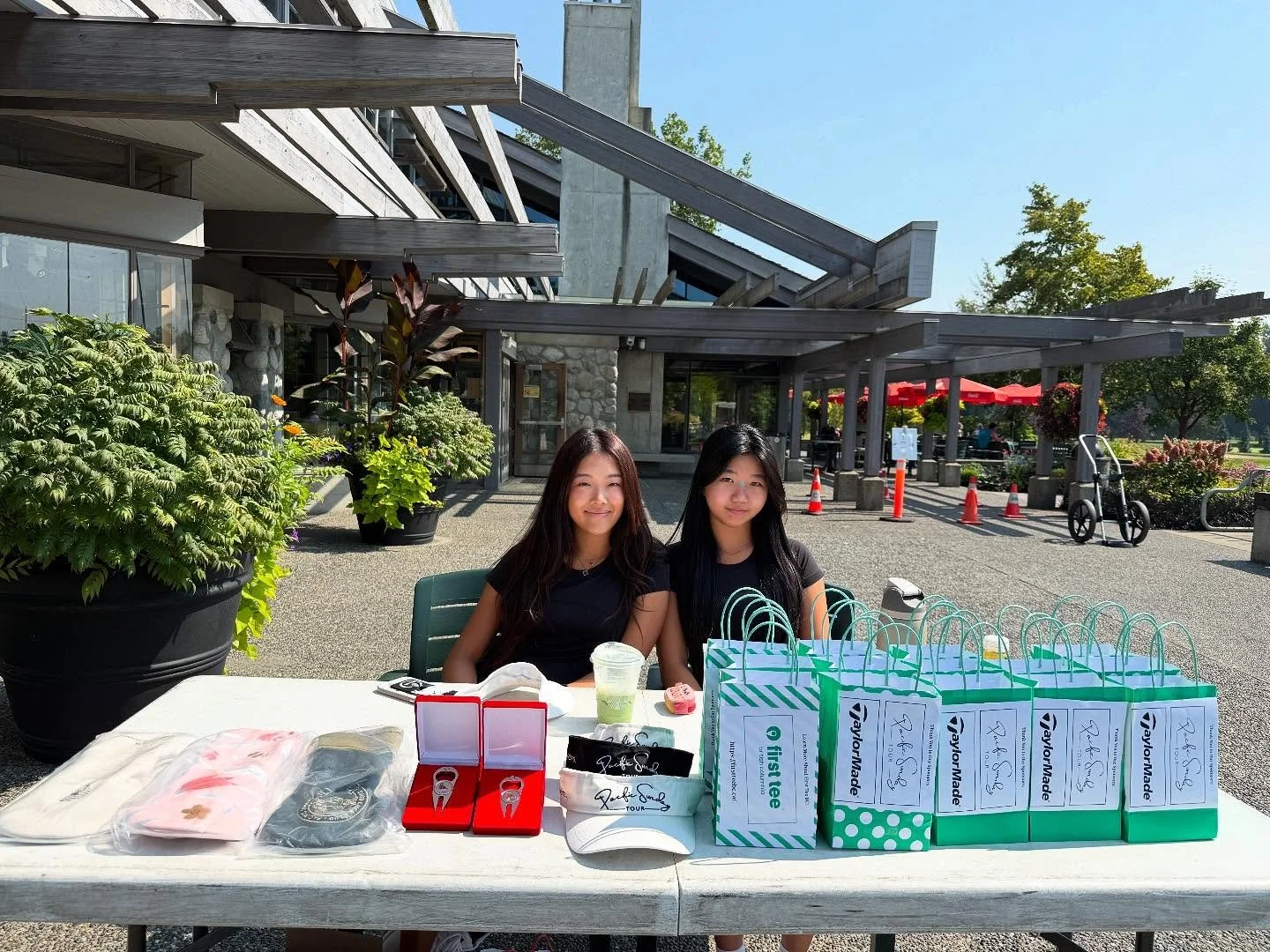 Our third event of the year!!

A huge thank you to our players, parents, and @mccleeryproshop for making this day possible. 🙌 We also want to give a special shoutout to our amazing sponsors @pacificsundaygolf, @christinewonggolf, and @taylormadegolf