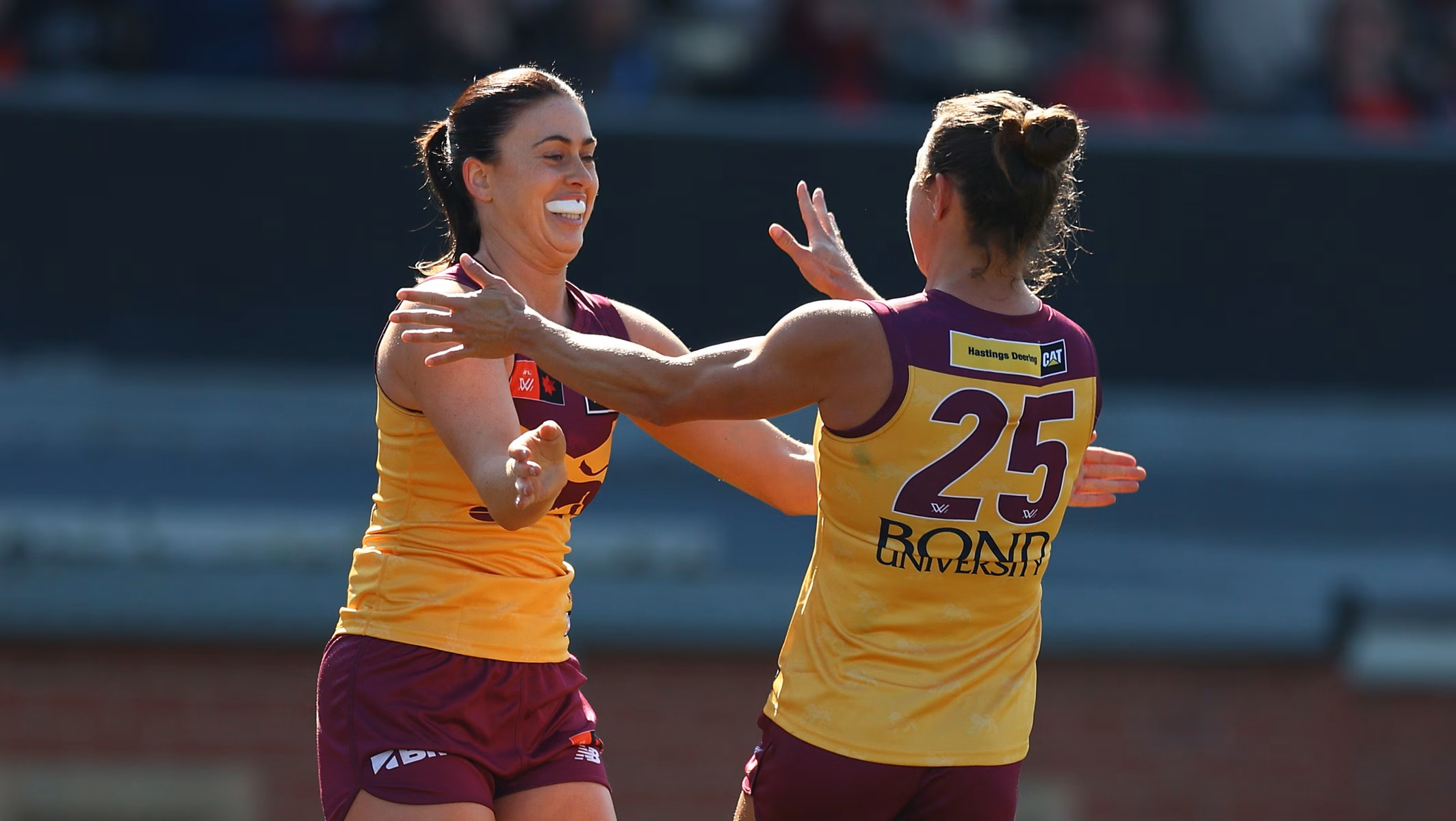 Lions prove too good for Bombers as Davidson kicks four