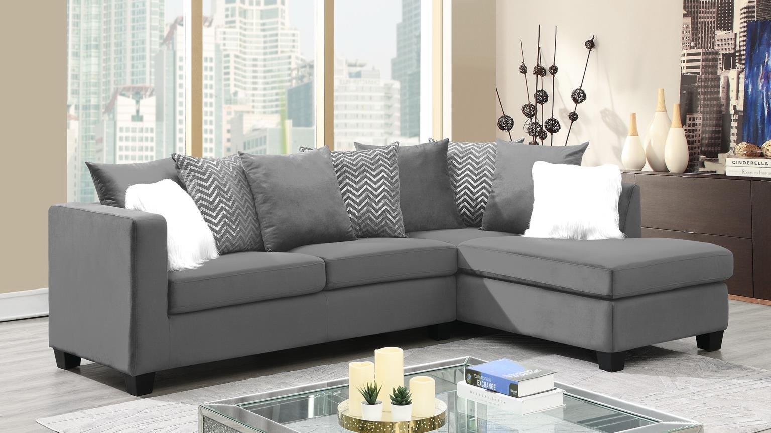 2PC Sectional $1,000 (U357)
Color: Gray
Features: Velvet, High Density Foam Cushions, Accent pillows