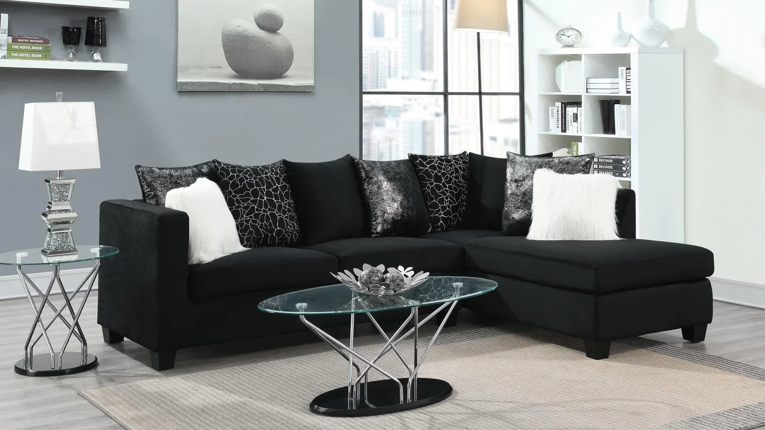 2PC Sectional $1,000 (U355)
Color: Black
Features: Velvet, High Density Foam Cushions, Accent pillows
